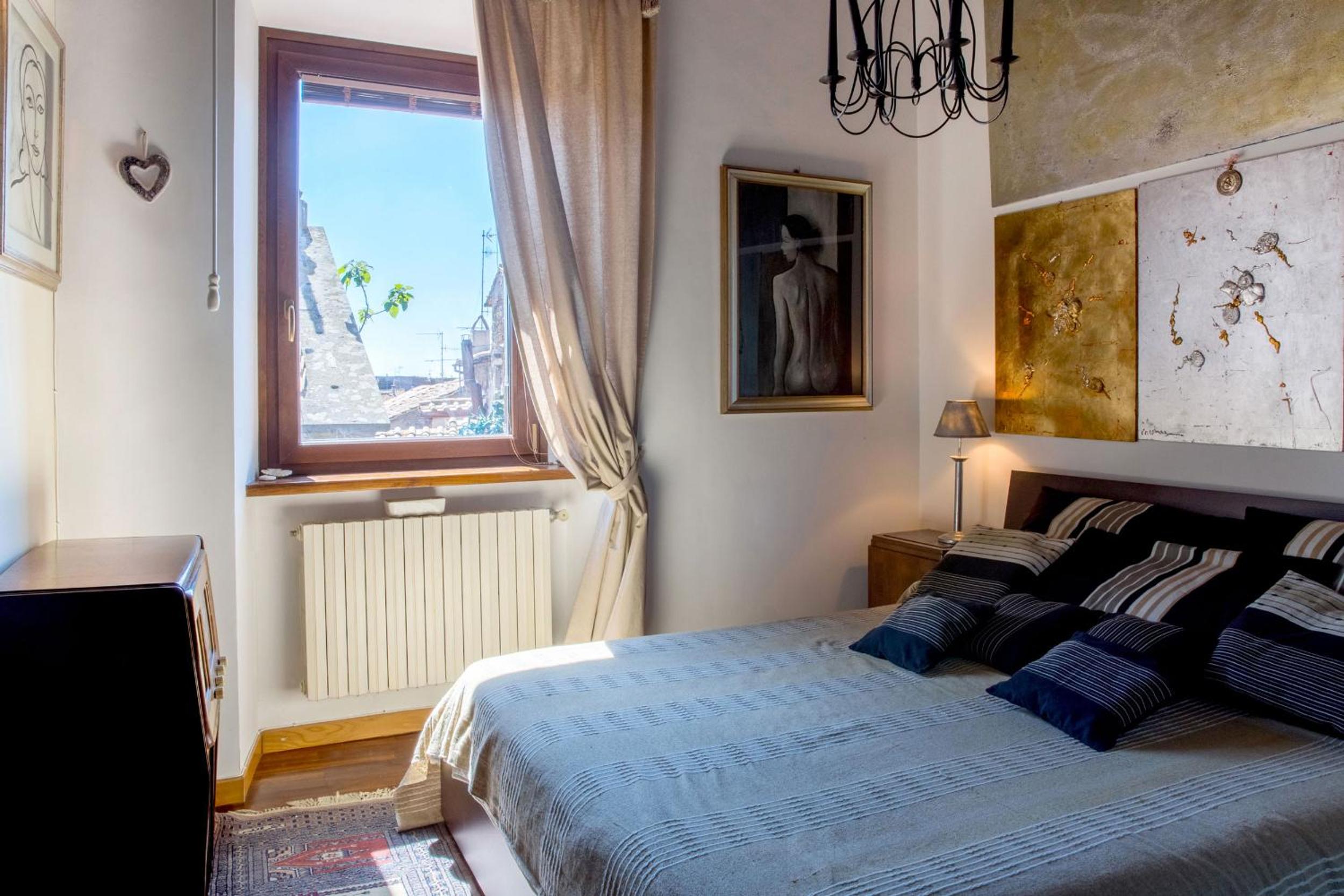 Apartment - Split Level photo 1