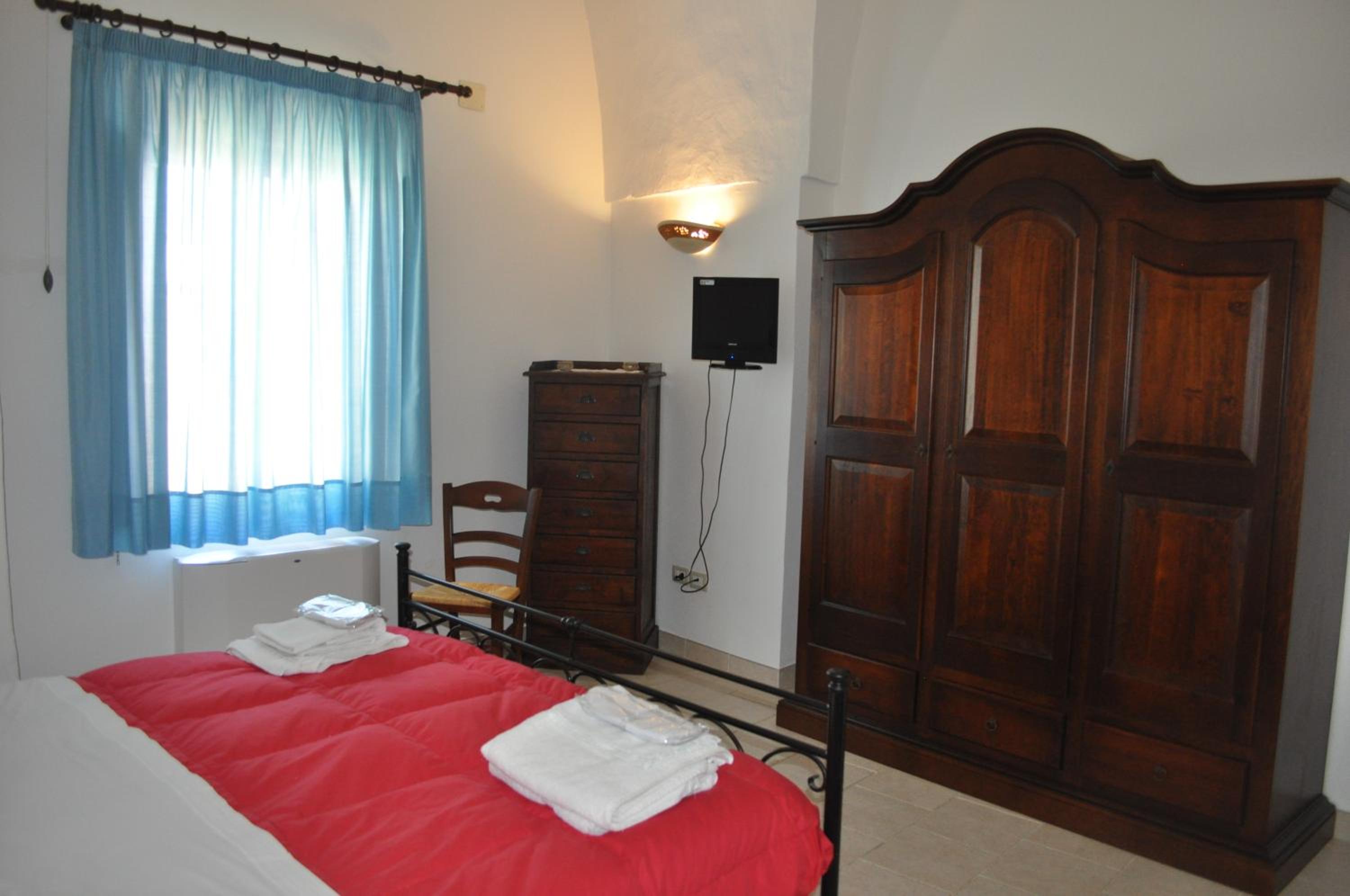 Two-Bedroom Apartment photo 2