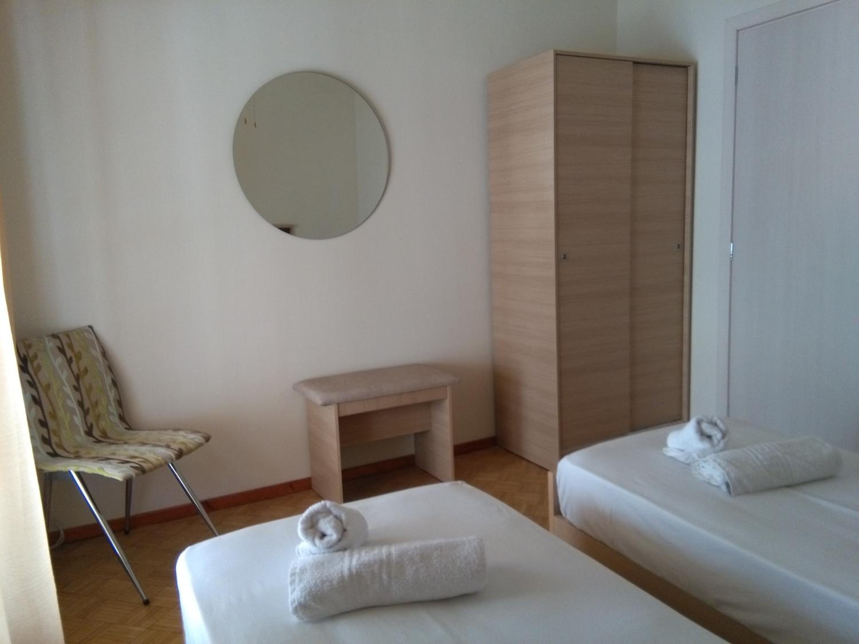 Apartment - Photo 10