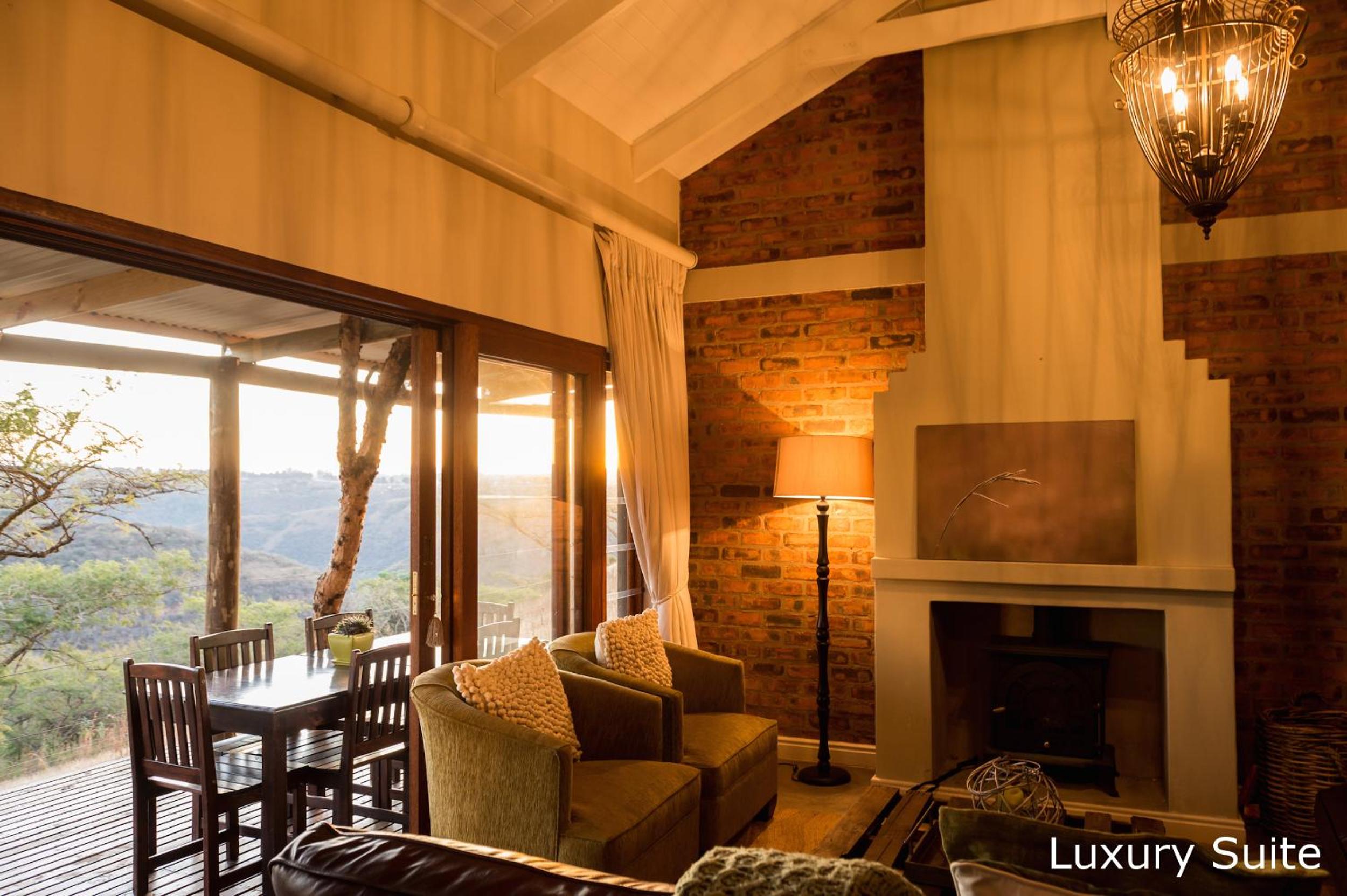Luxury Suite photo 2