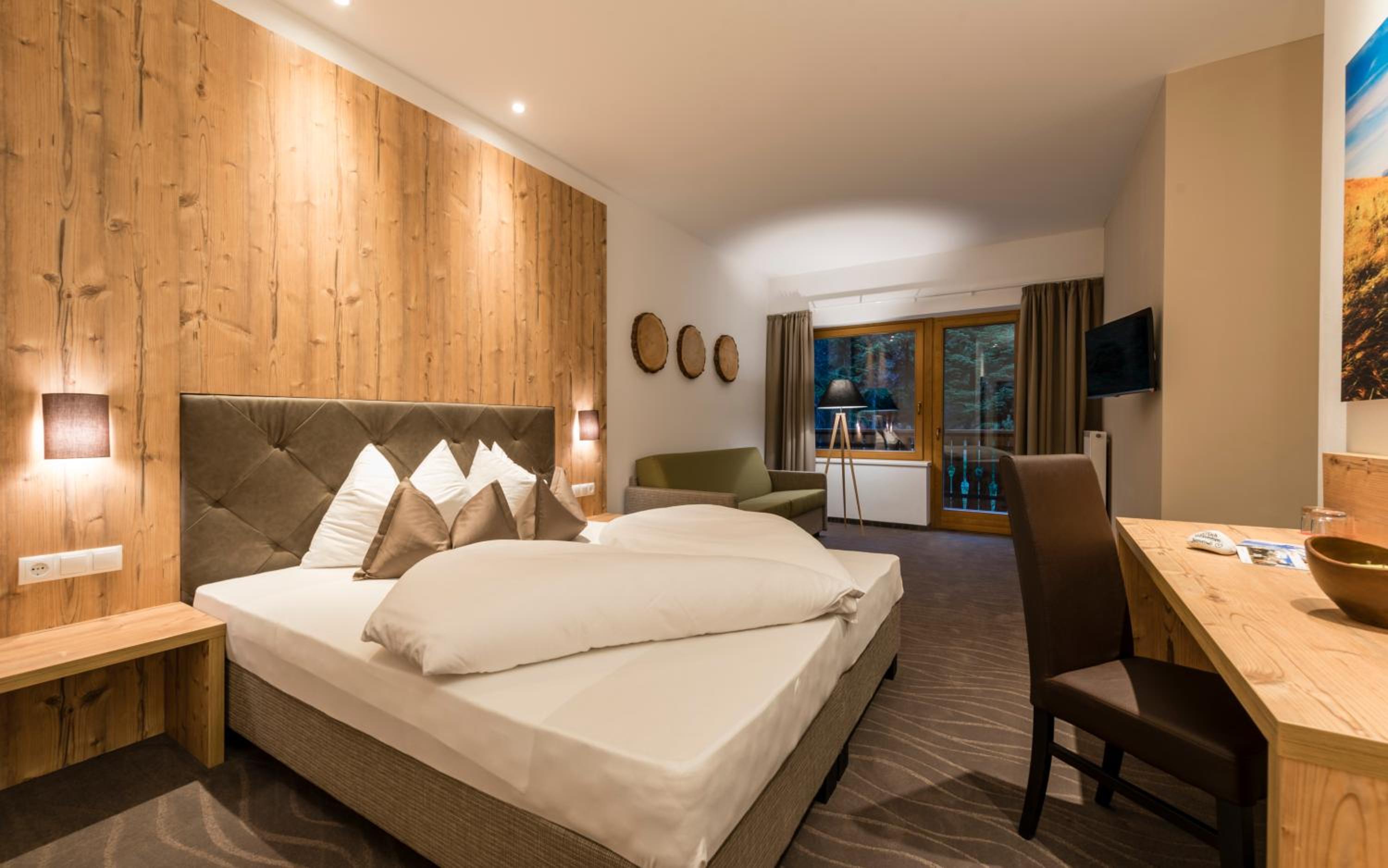 Superior Double Room with Balcony