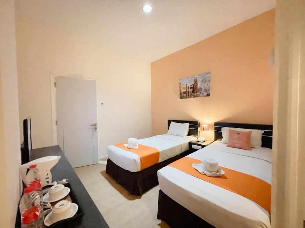 Superior Double or Twin Room - Photo 9