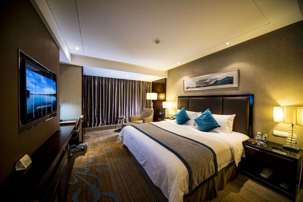 Business King Room