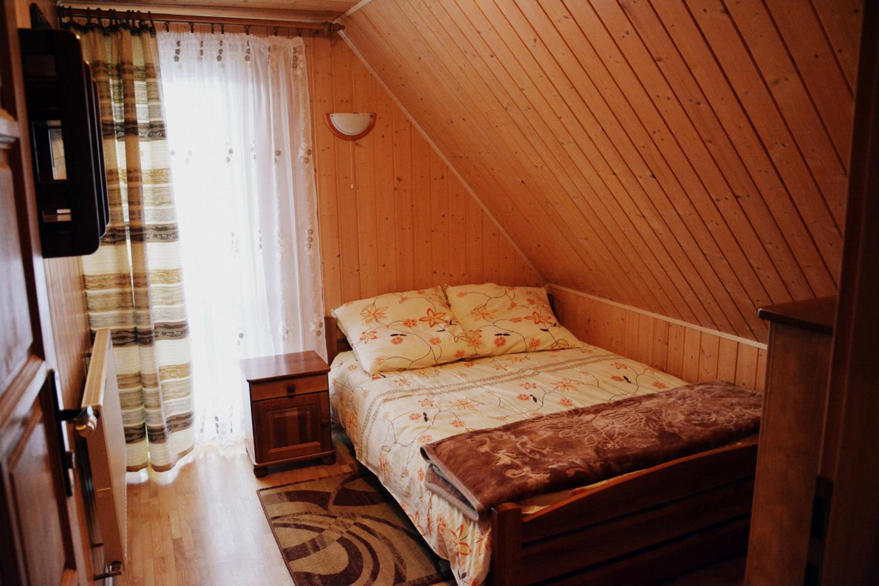 Three-Bedroom Chalet photo 1
