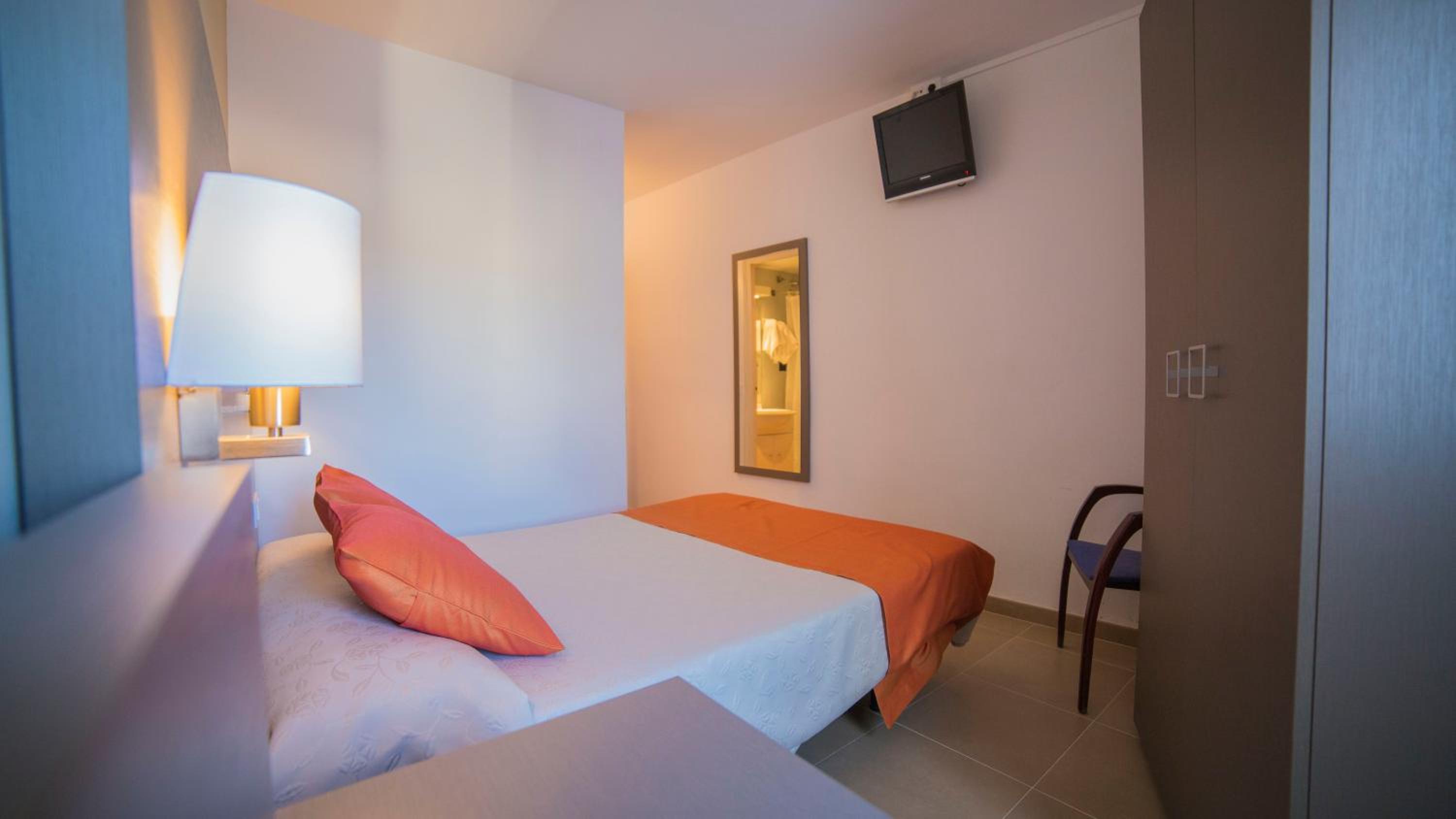 Habitación Doble o Twin Económica (Sin Vista)