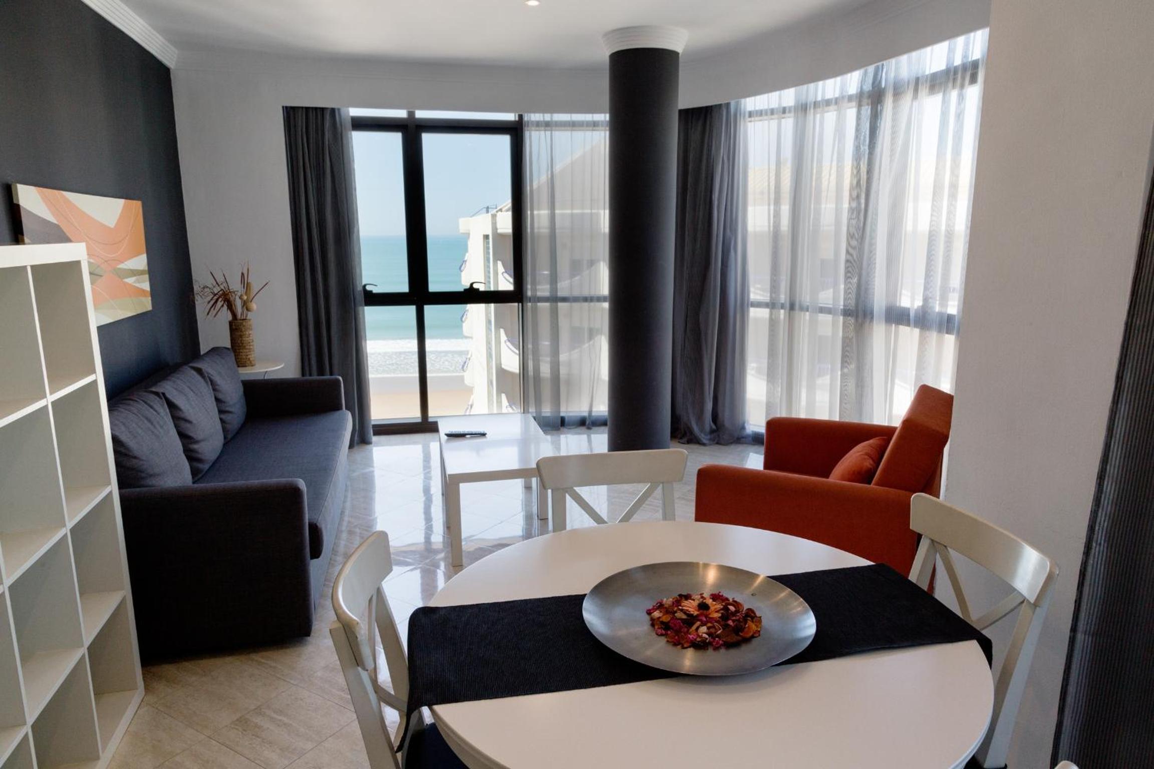 Apartamento de una habitación con vista al mar