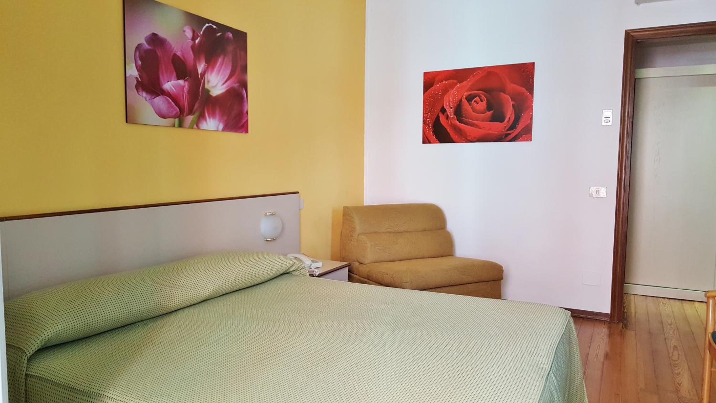 Triple Room - Photo 1