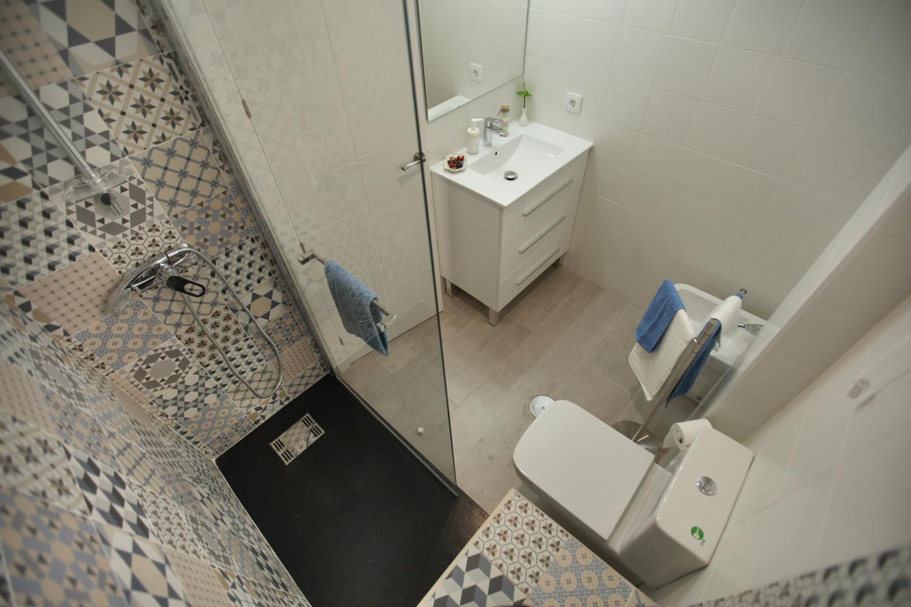 Deluxe Apartment - Photo 8