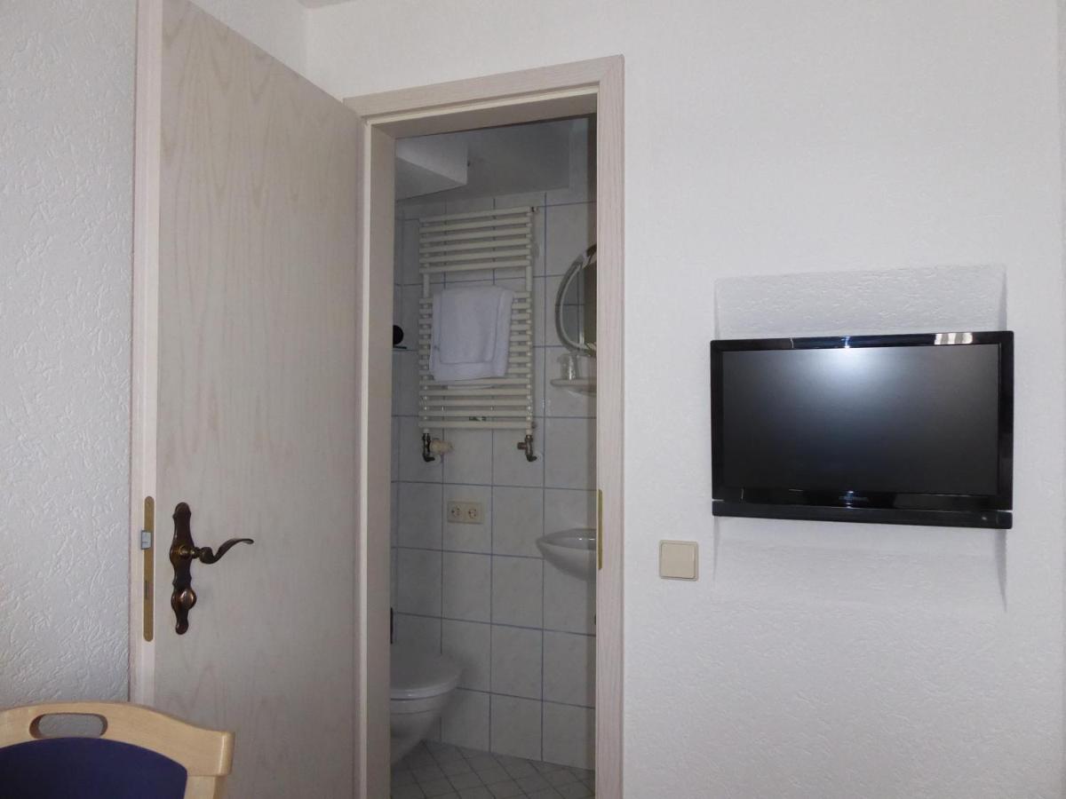 Single Room photo 3