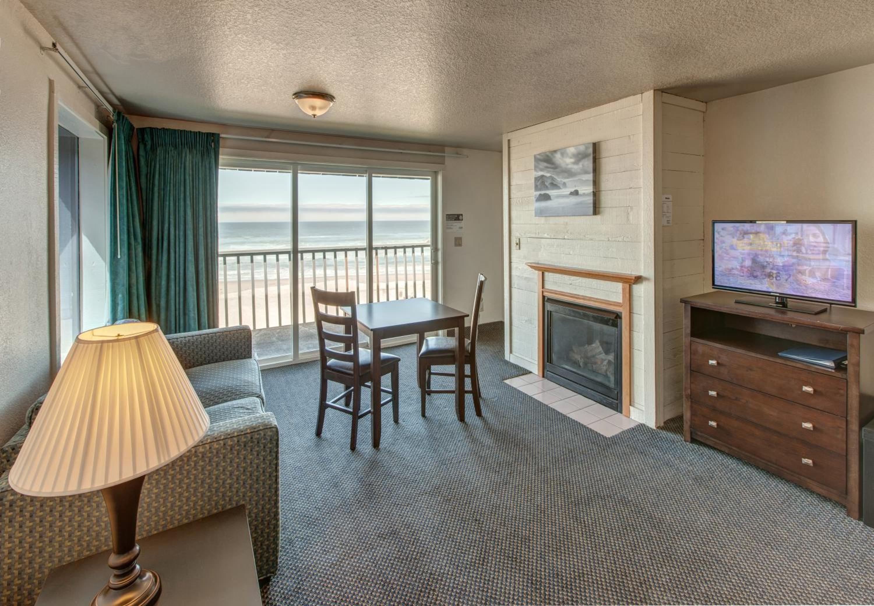 Suite with Ocean View - Non Pet photo 1