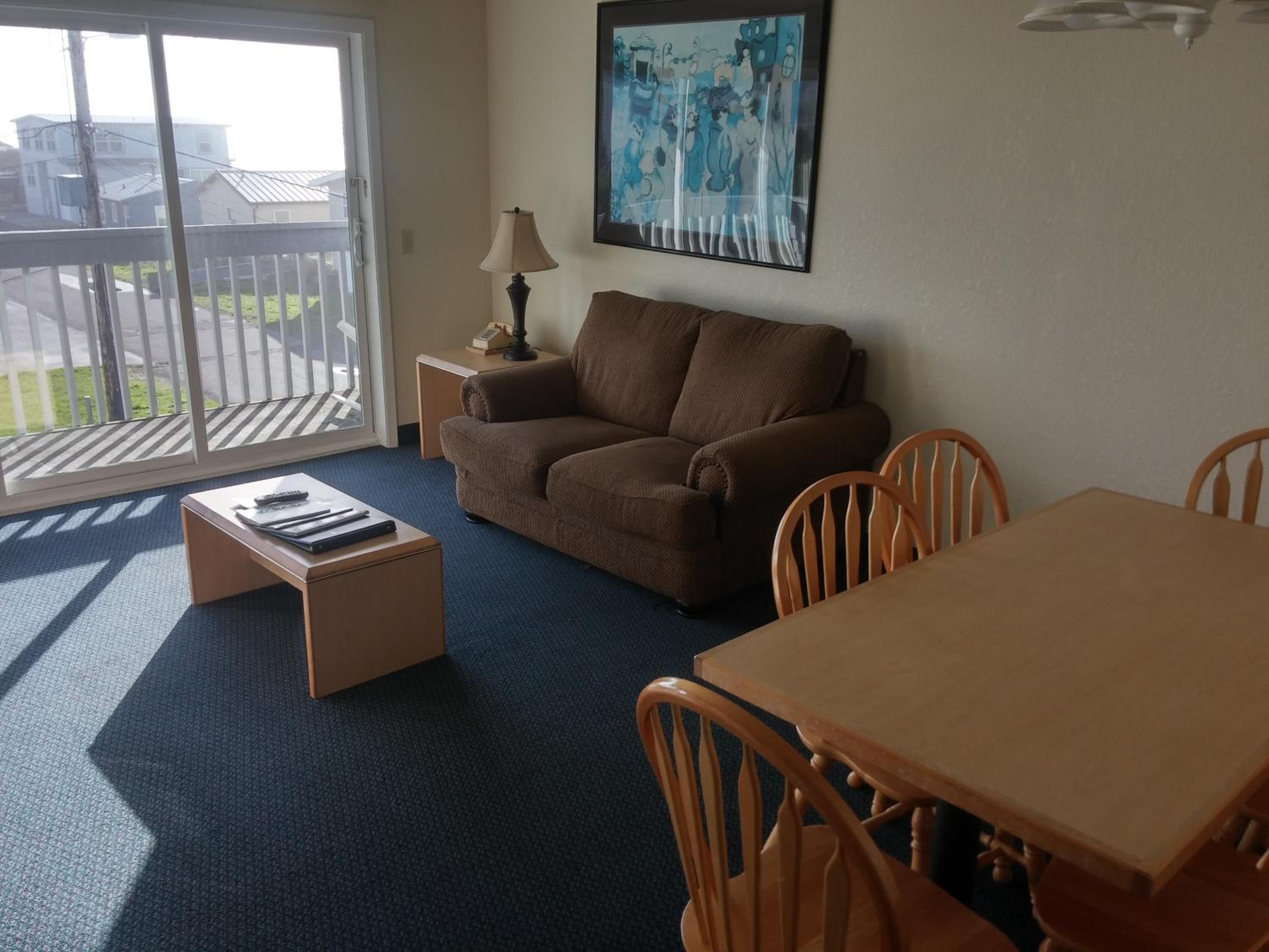 King Suite - Non-Pet photo 3