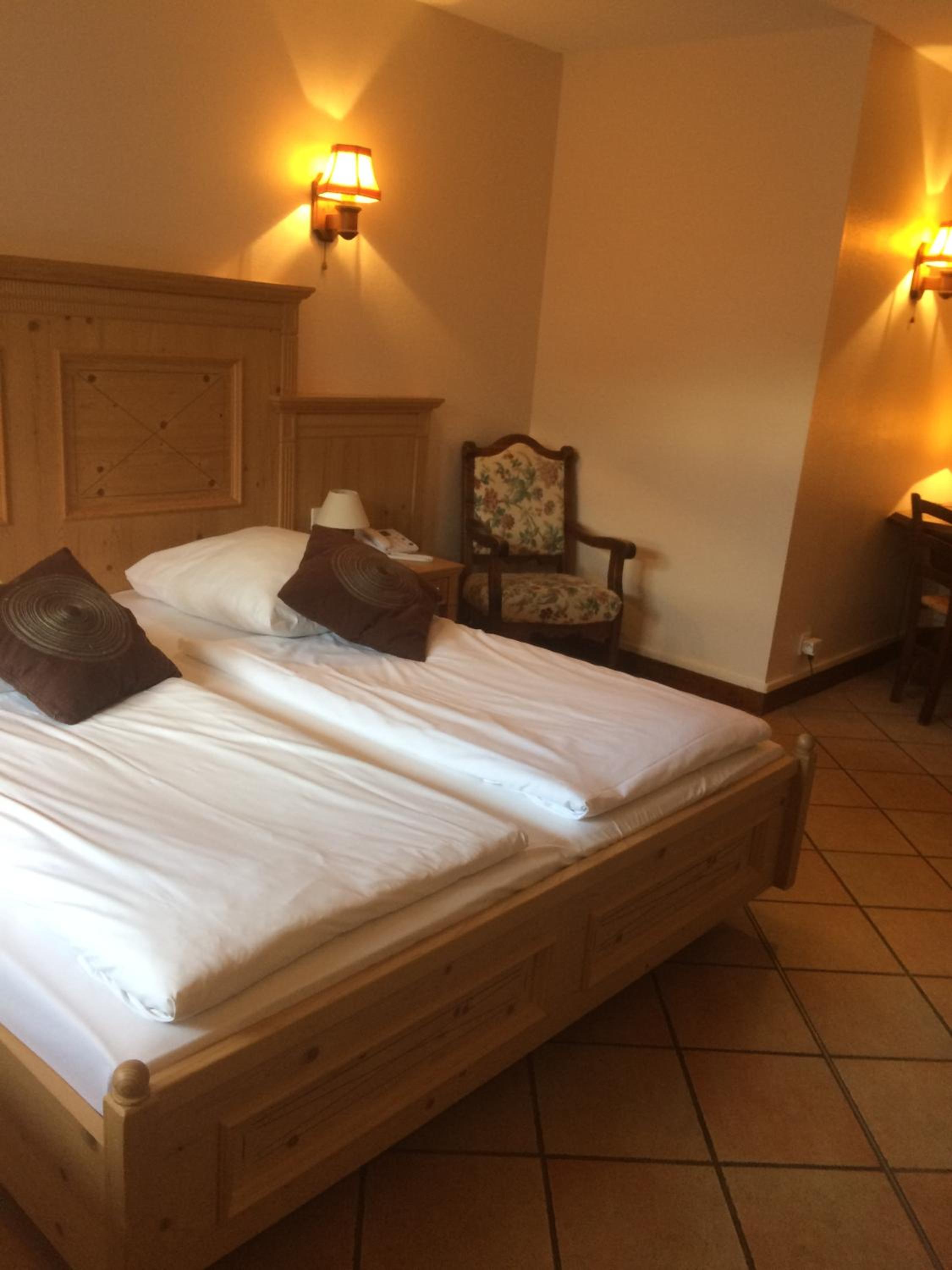 Double Room - Disability Access photo 3