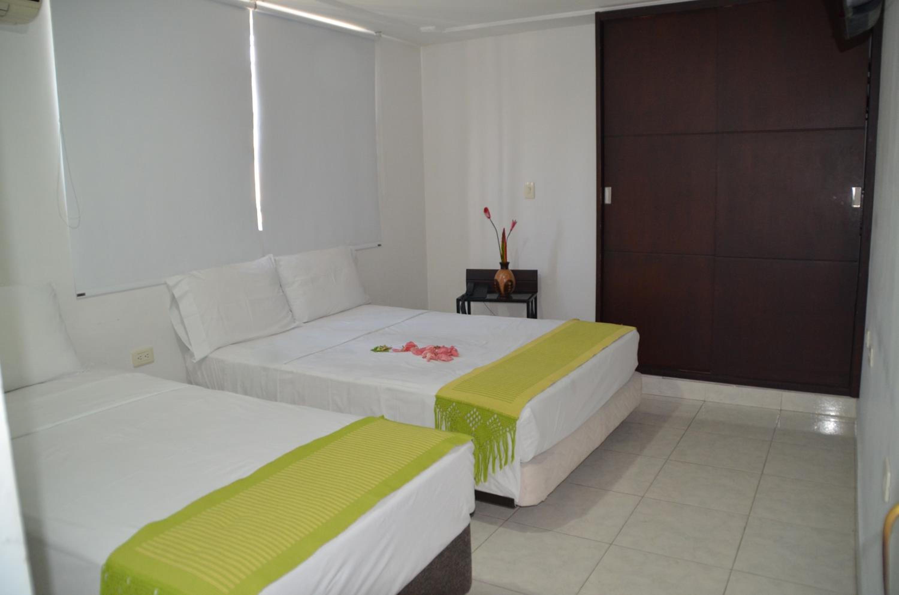 Standard Triple Room photo 2