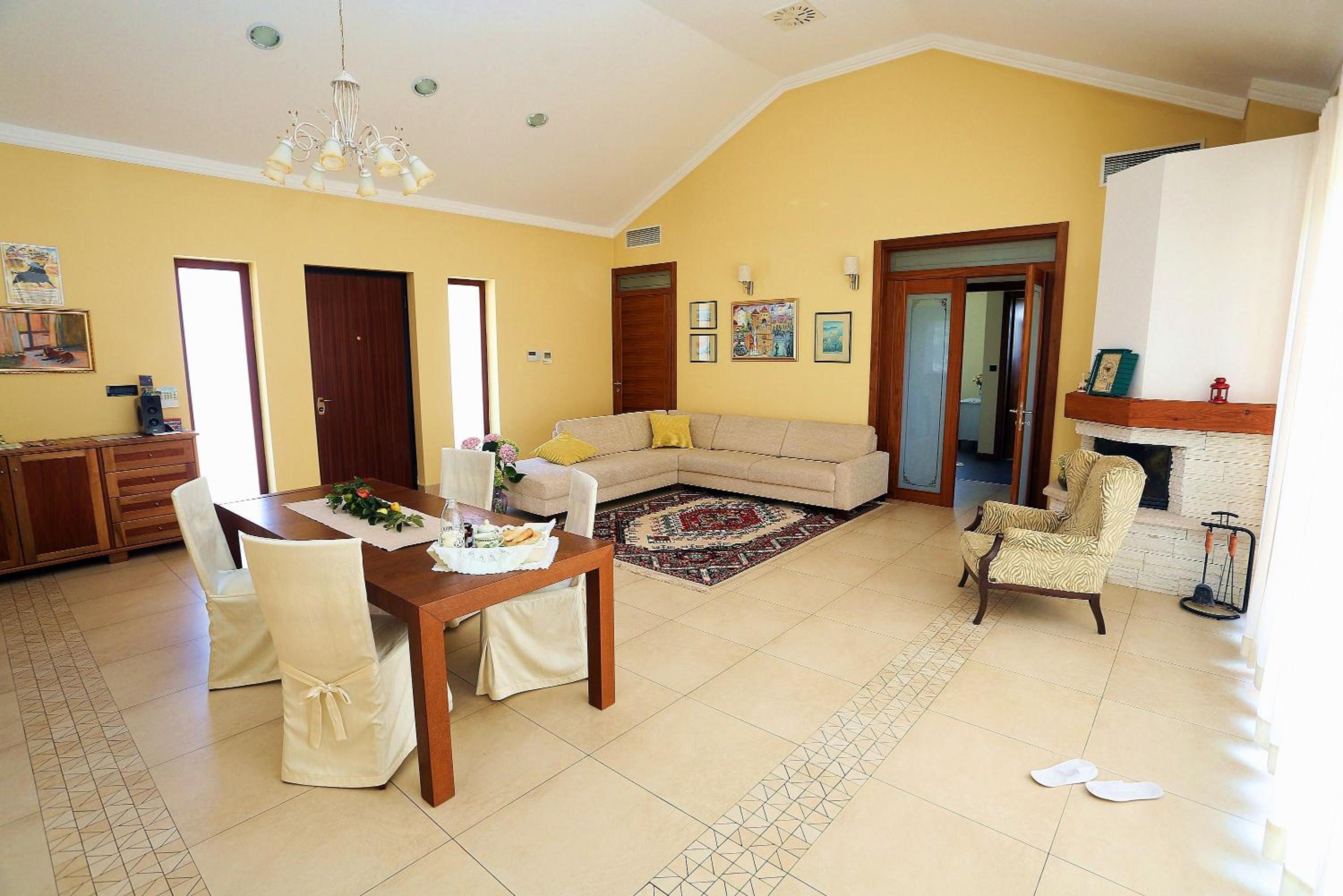 Apartment - Ground Floor - Photo 23