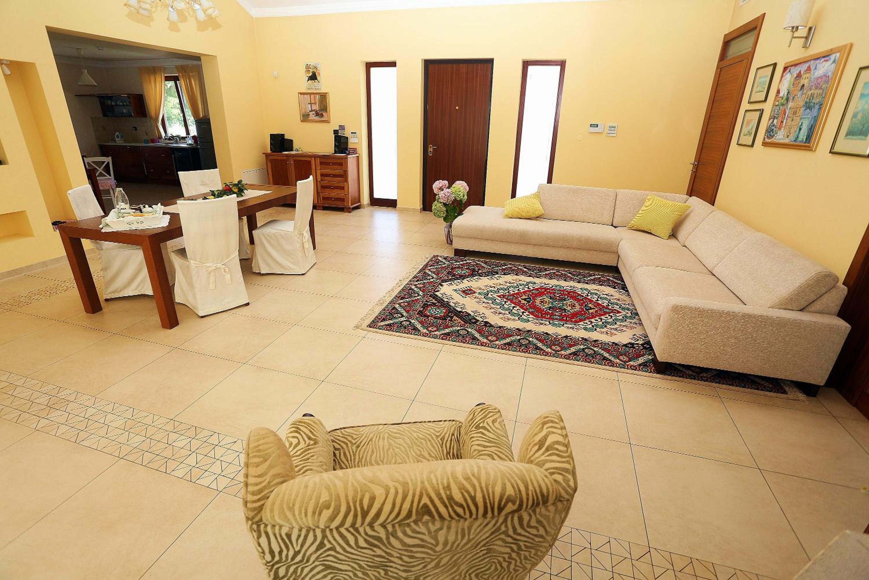 Apartment - Ground Floor - Photo 26