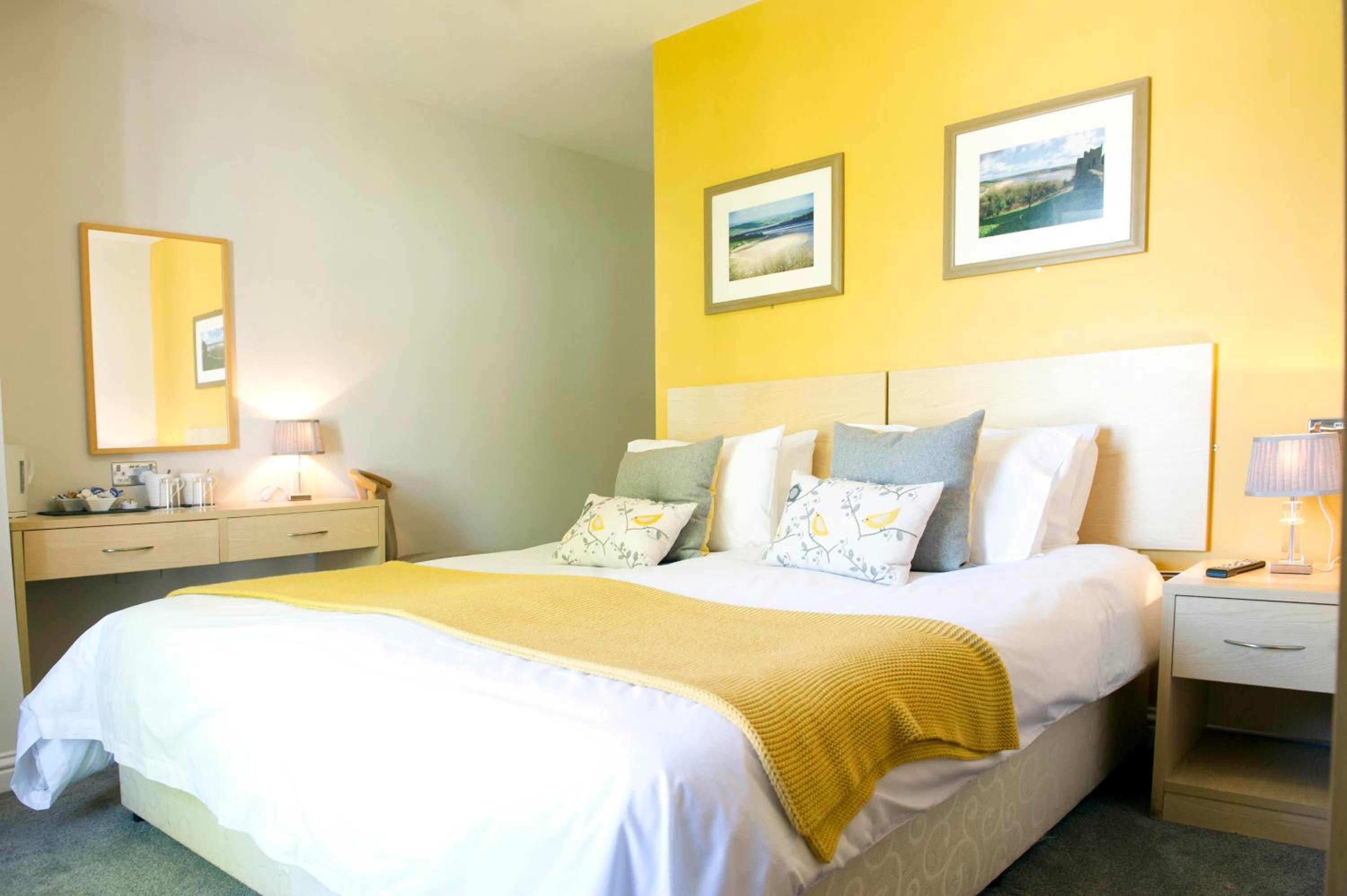 Double Room - Photo 5