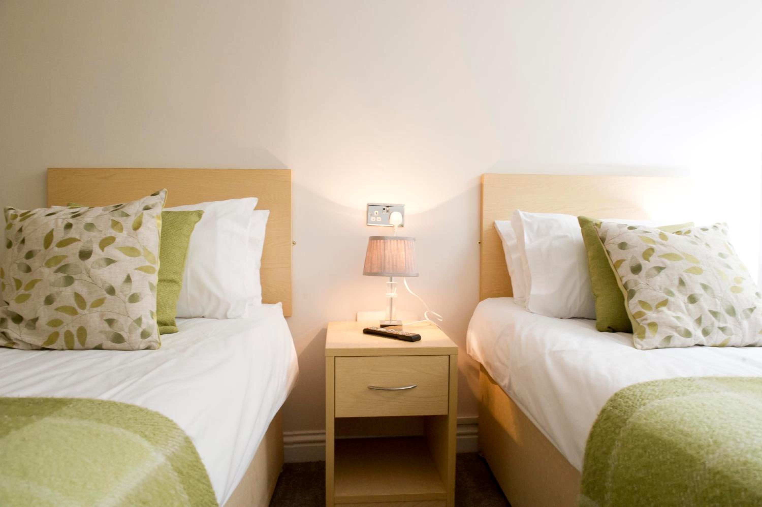 Twin Room - Photo 7
