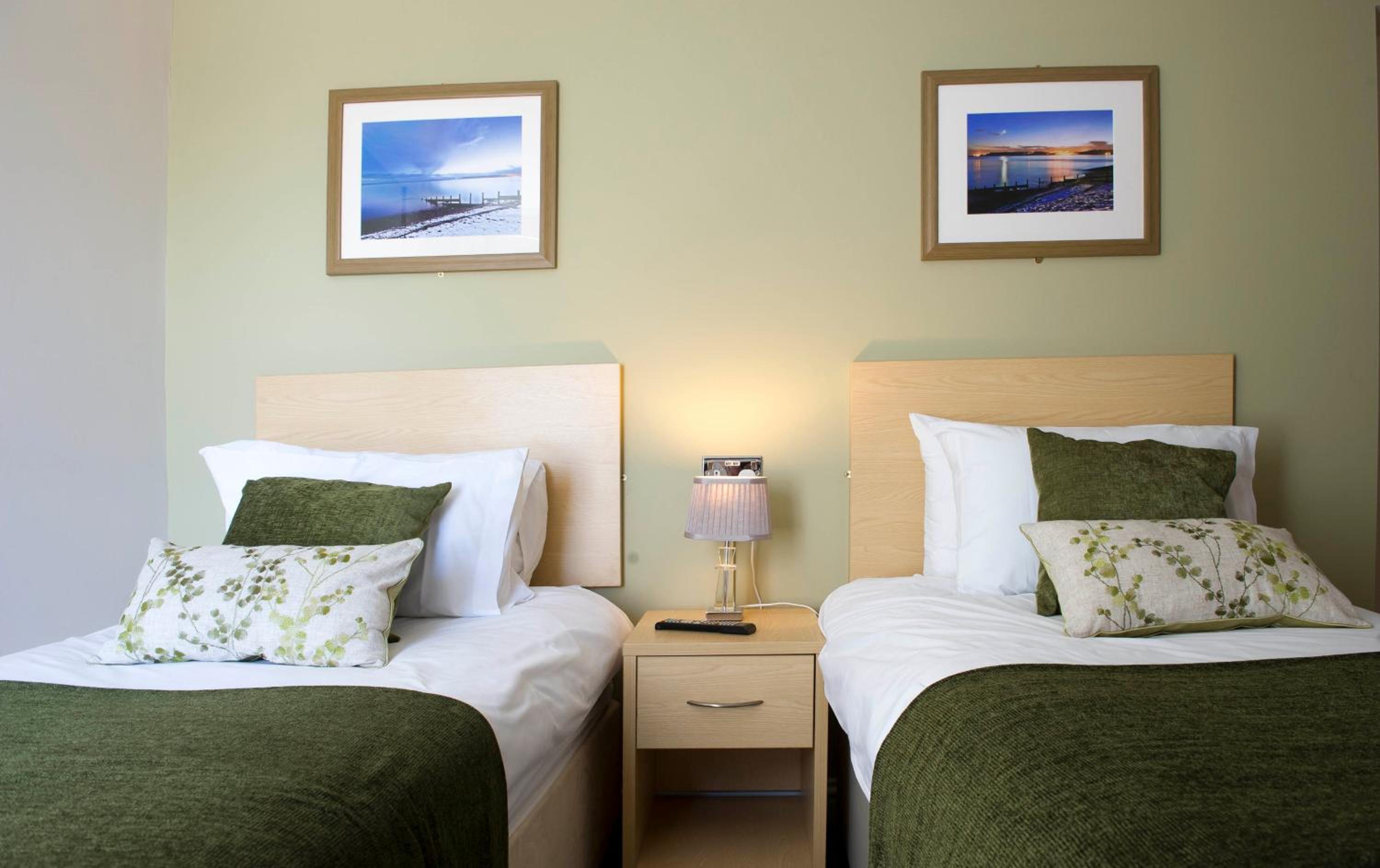 Twin Room - Photo 22