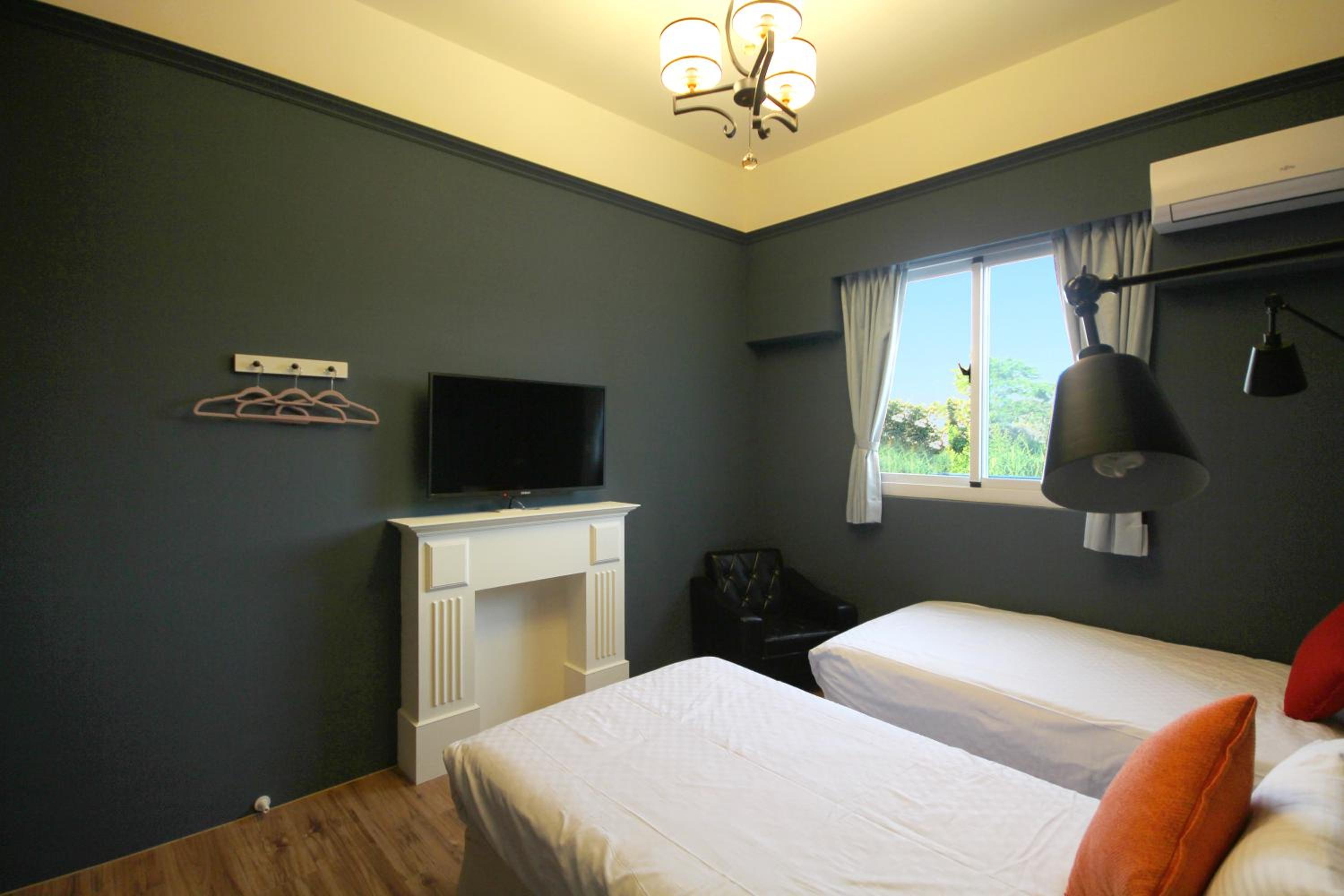 Bunk Bed in Mixed Dormitory Room - Travel Subsidy Program Only photo 2