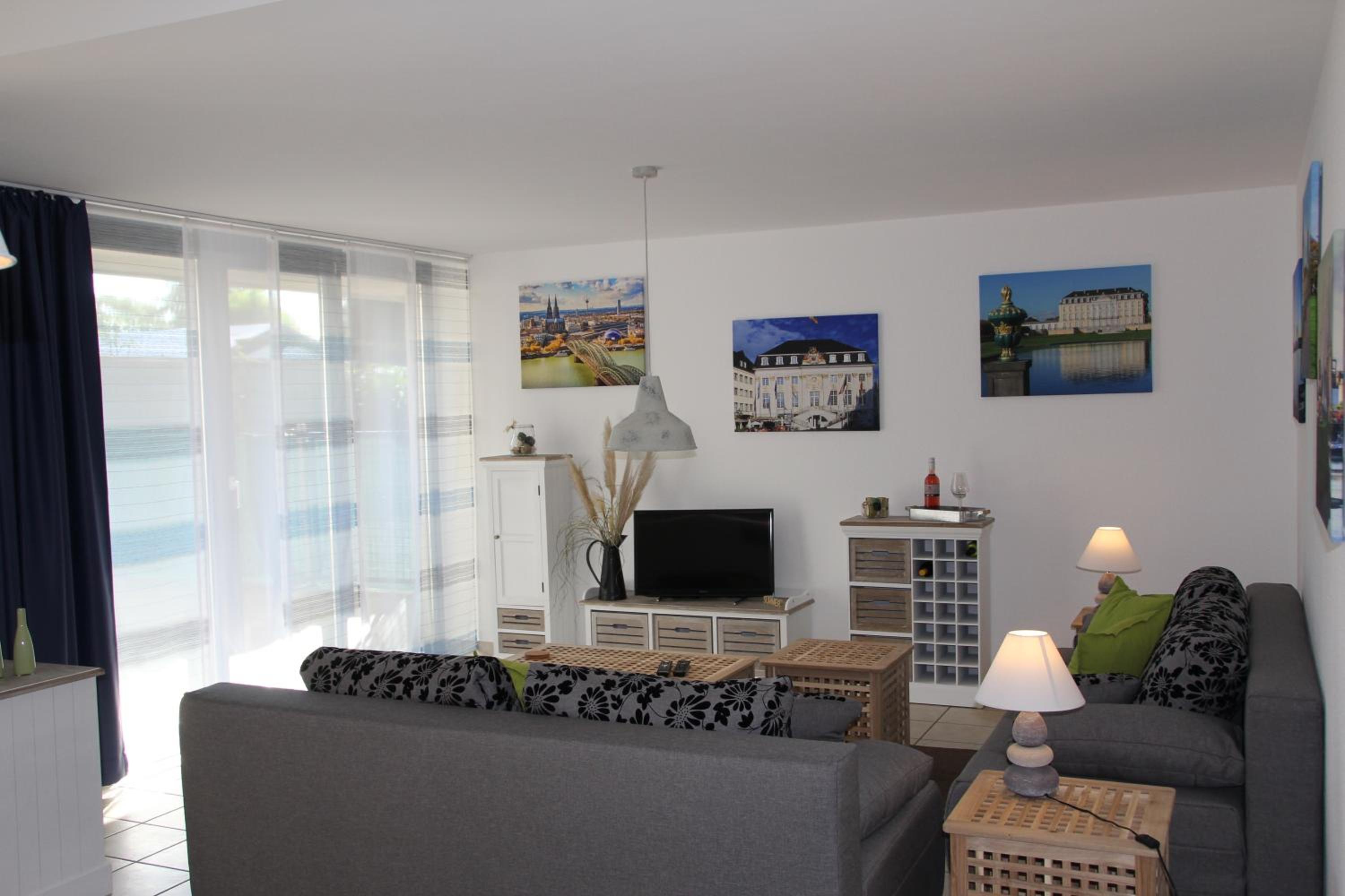 Apartment with Terrace photo 1