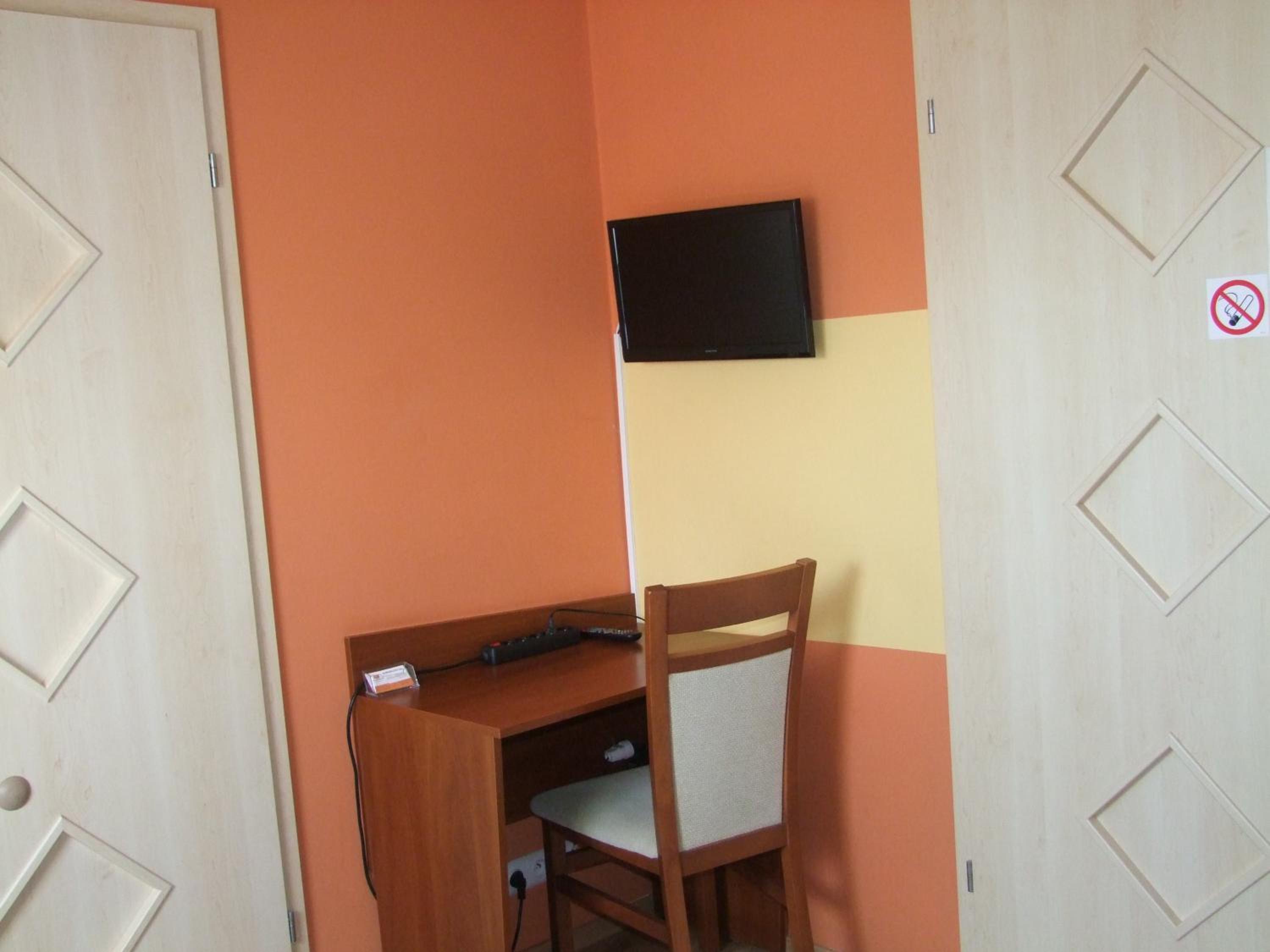 Small Double Room photo 2