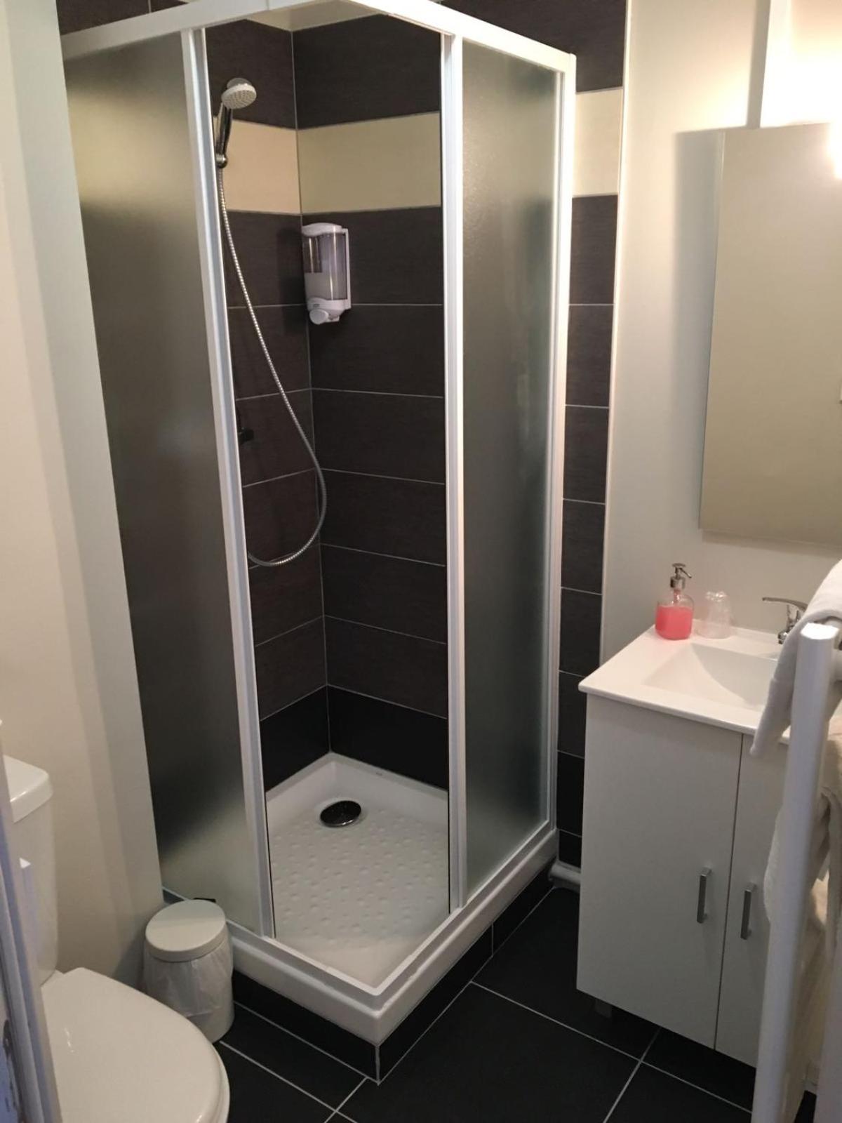 Budget Double Room photo 2