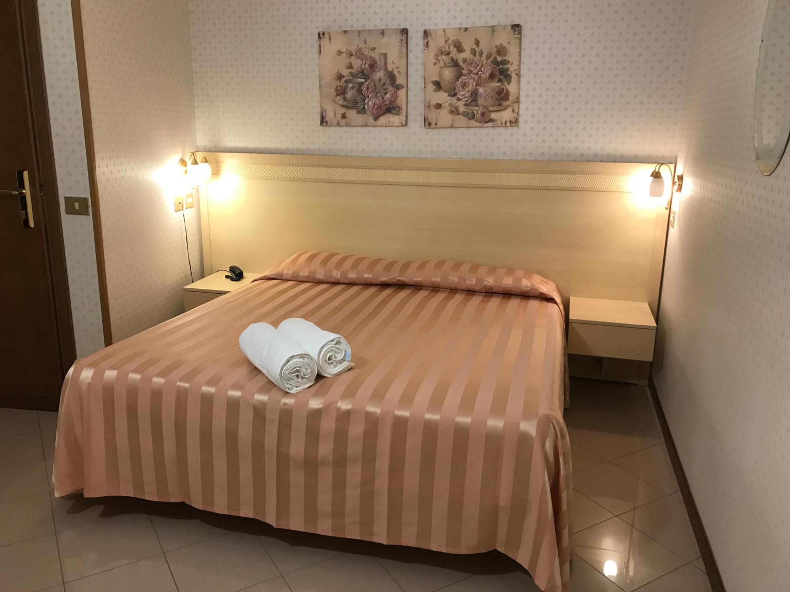 Quarto Solteiro Amplo