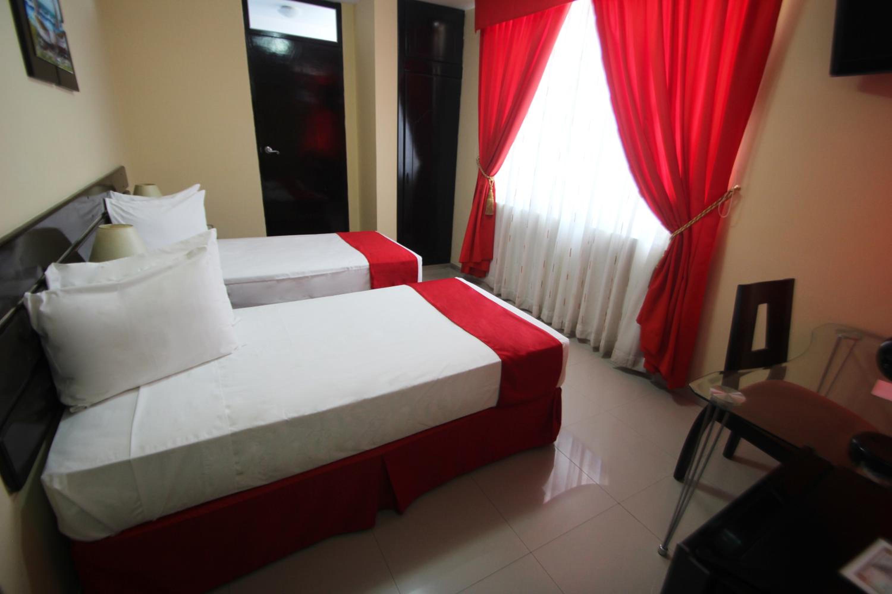 Standard Twin Room photo 1