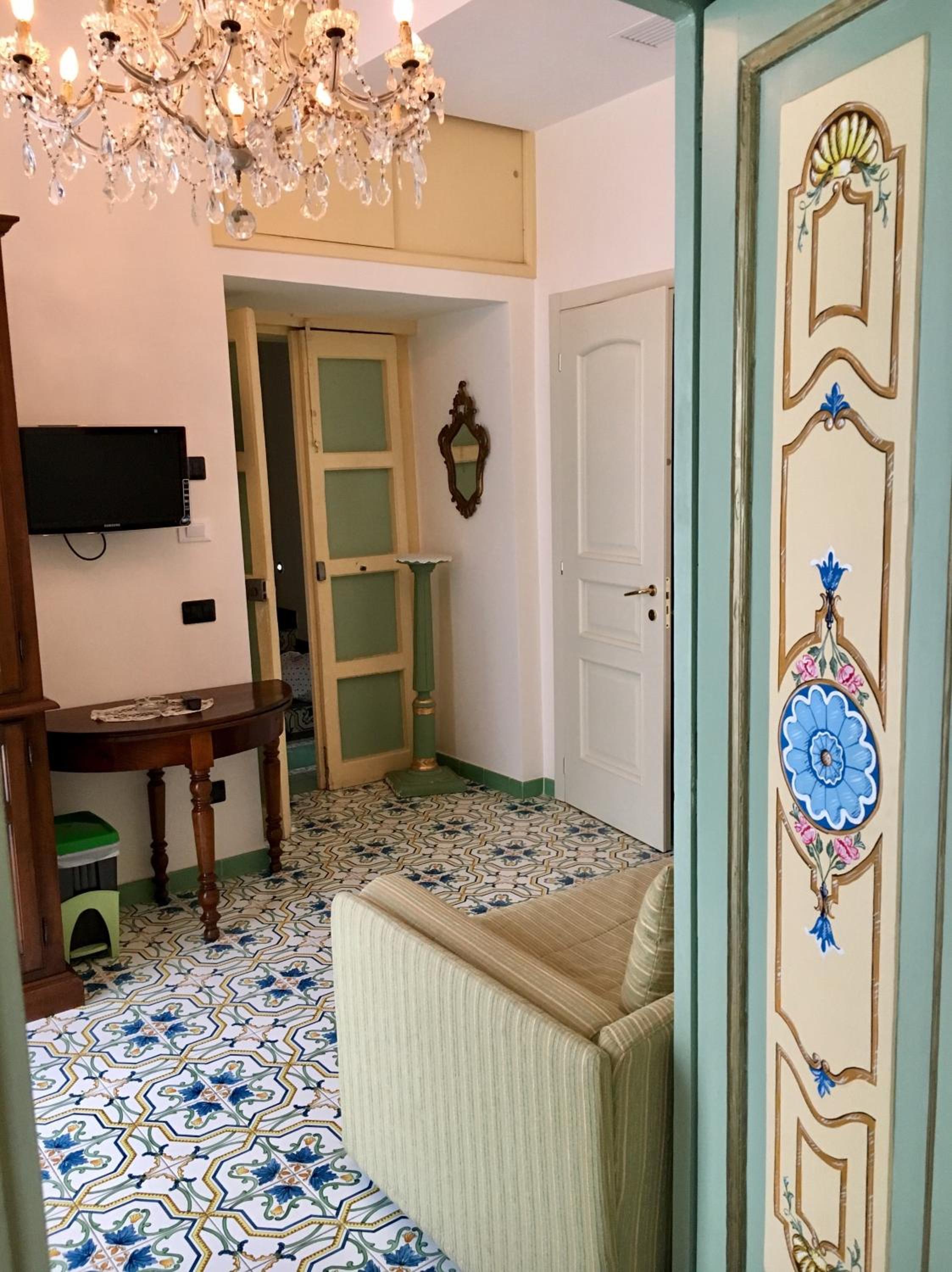 One-Bedroom Suite