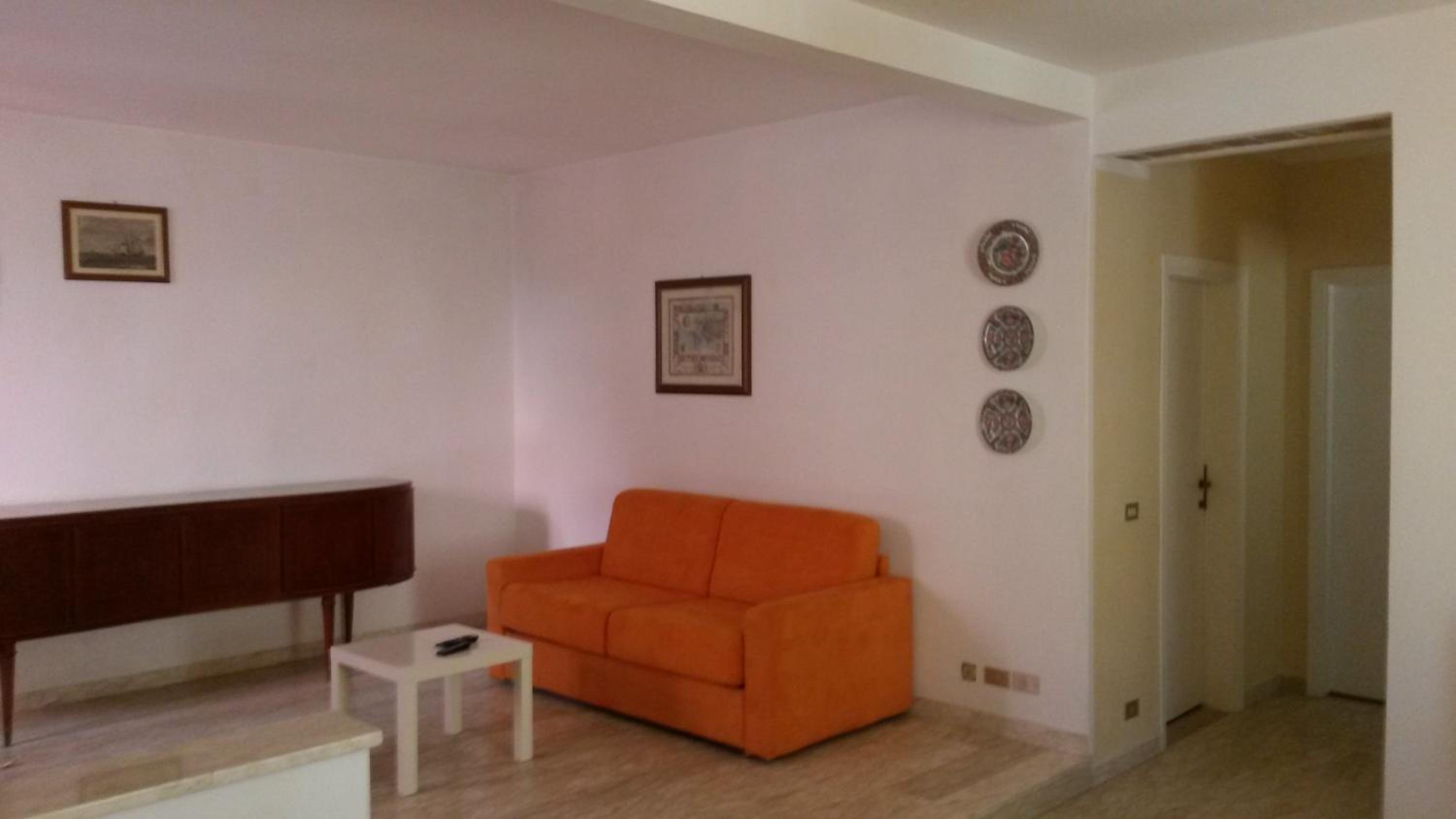 Two-Bedroom House photo 2