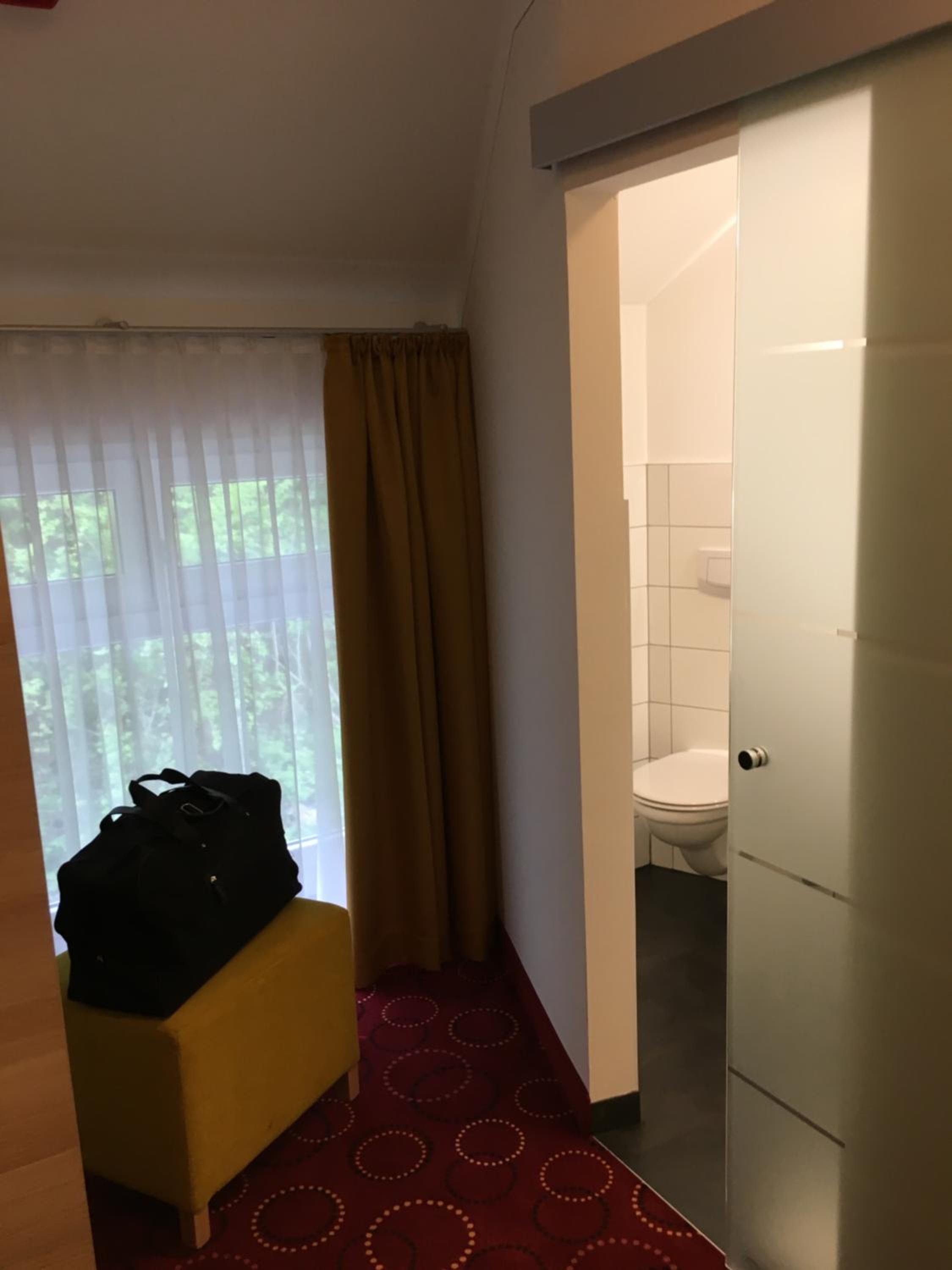 Economy Single Room