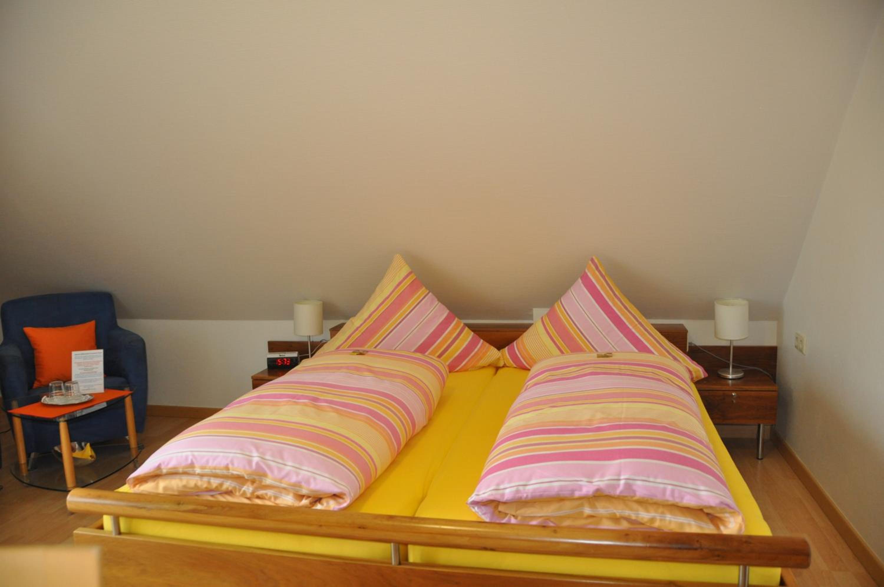 Double Room with Balcony and Garden View photo 2