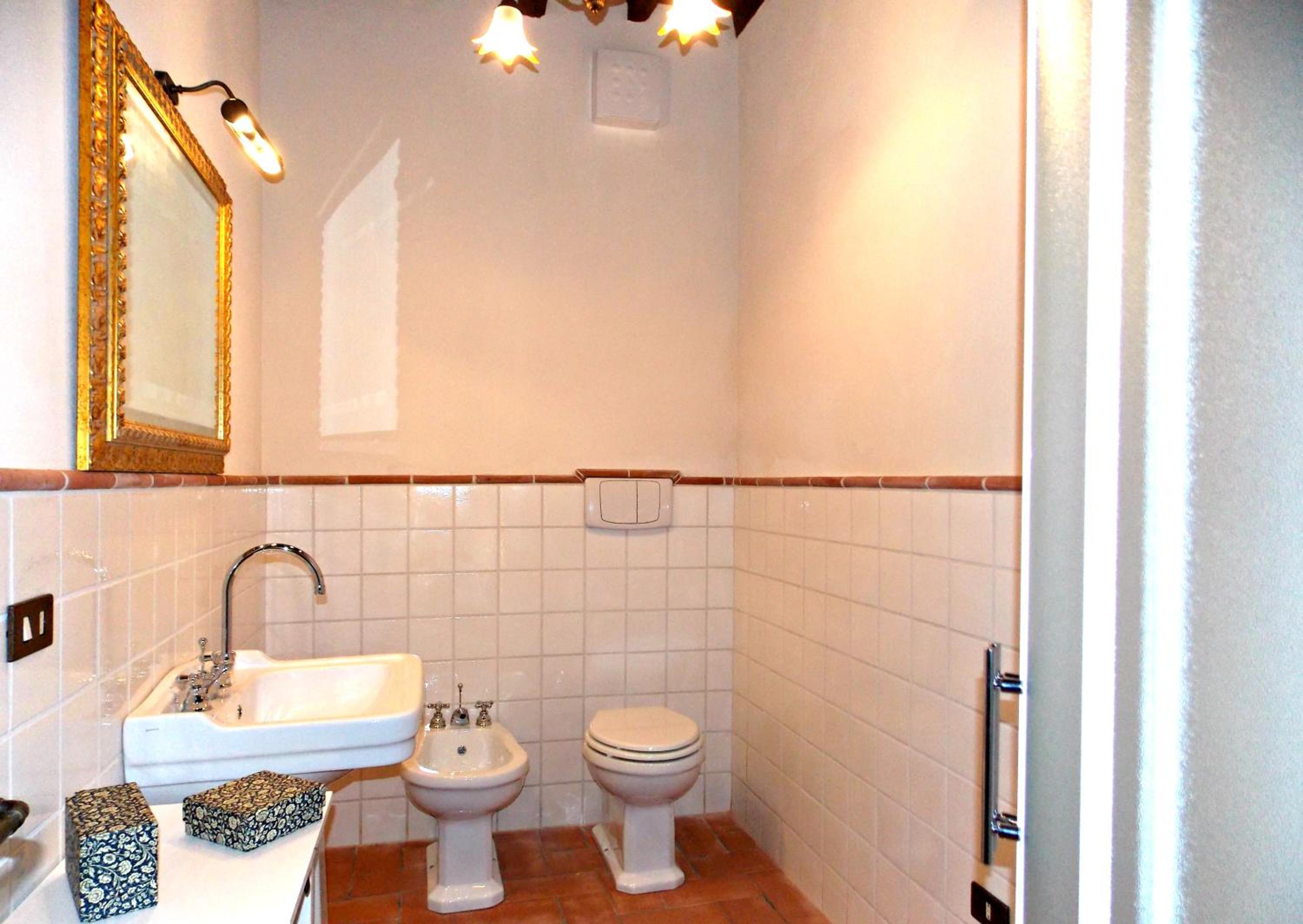 Apartment - Ground Floor photo 2