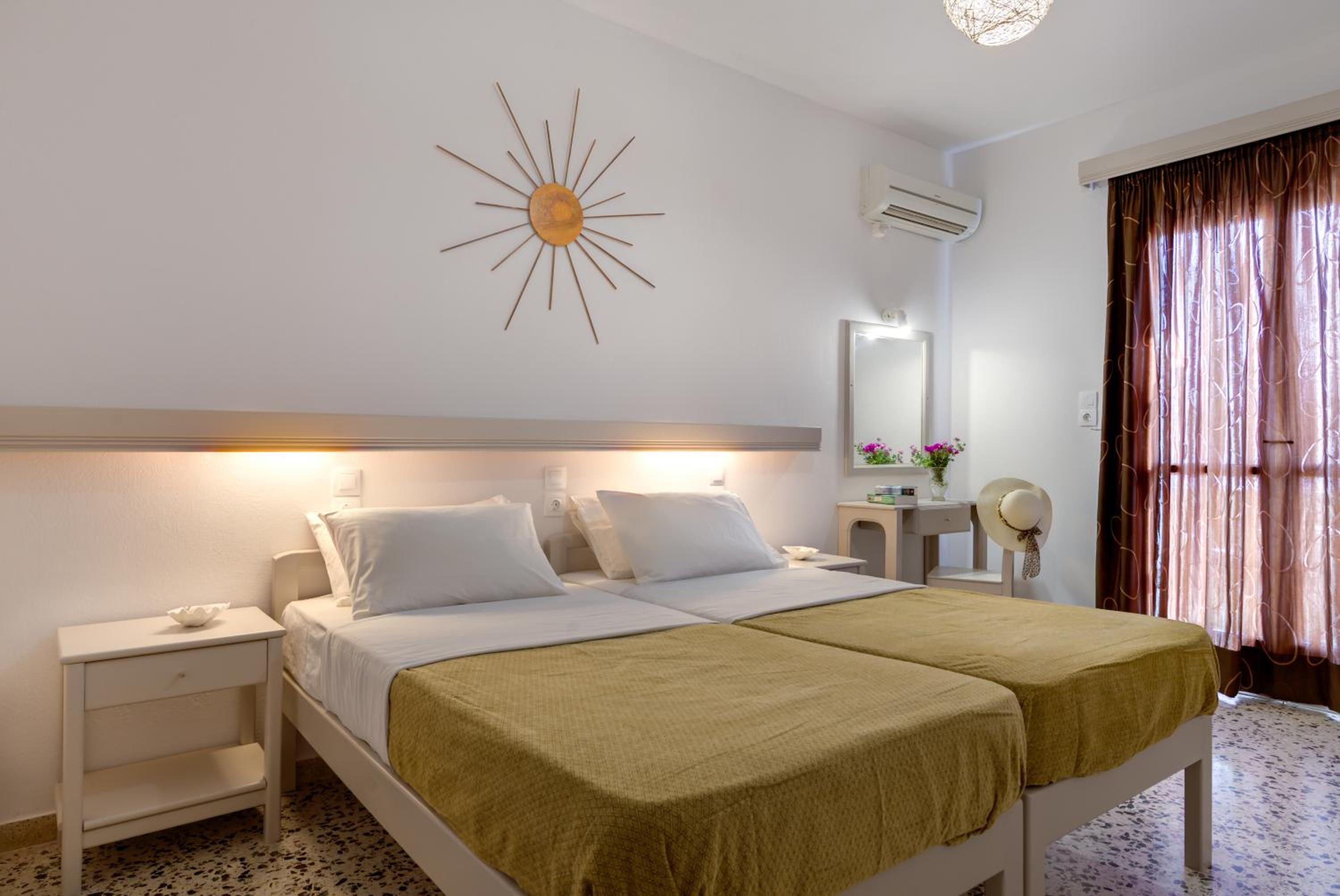 Superior Double or Twin Room photo 2