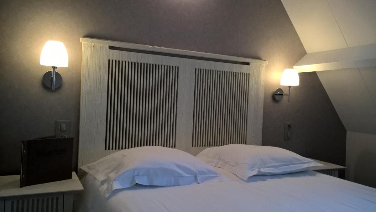 Standard Double Room - Photo 1