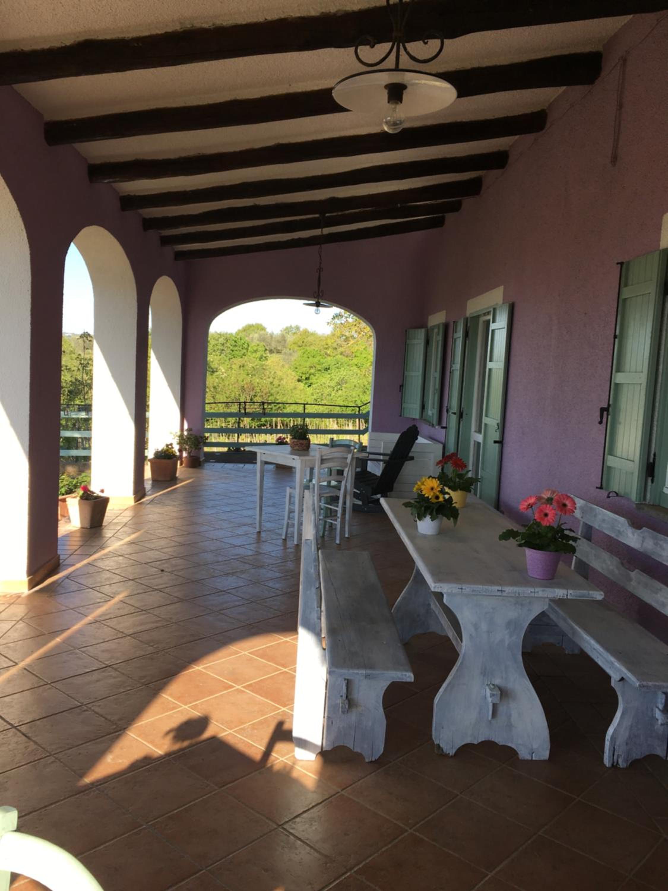 Villa photo 3