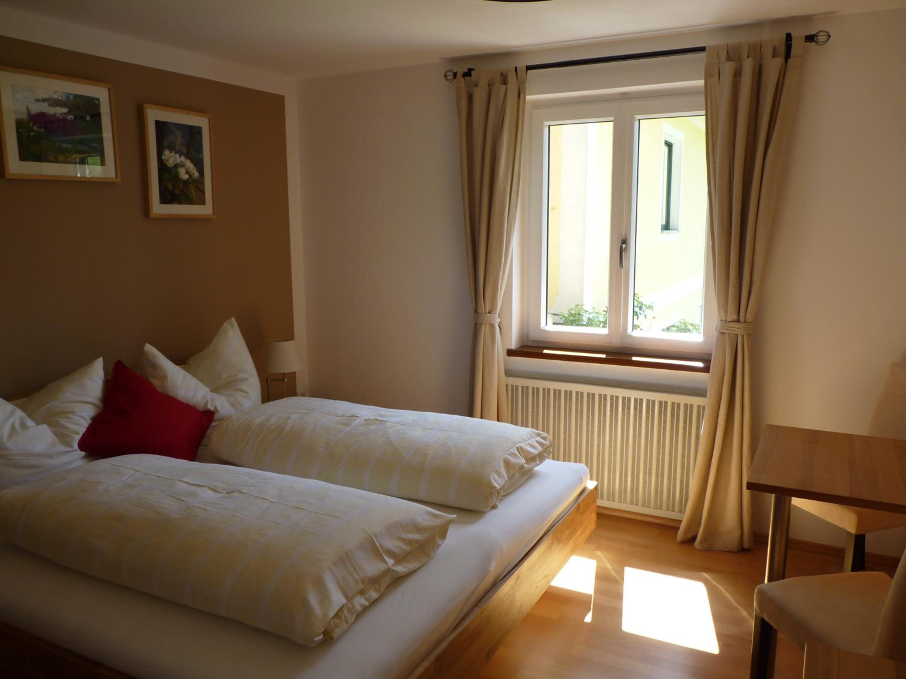 Apartment with Mountain View photo 2