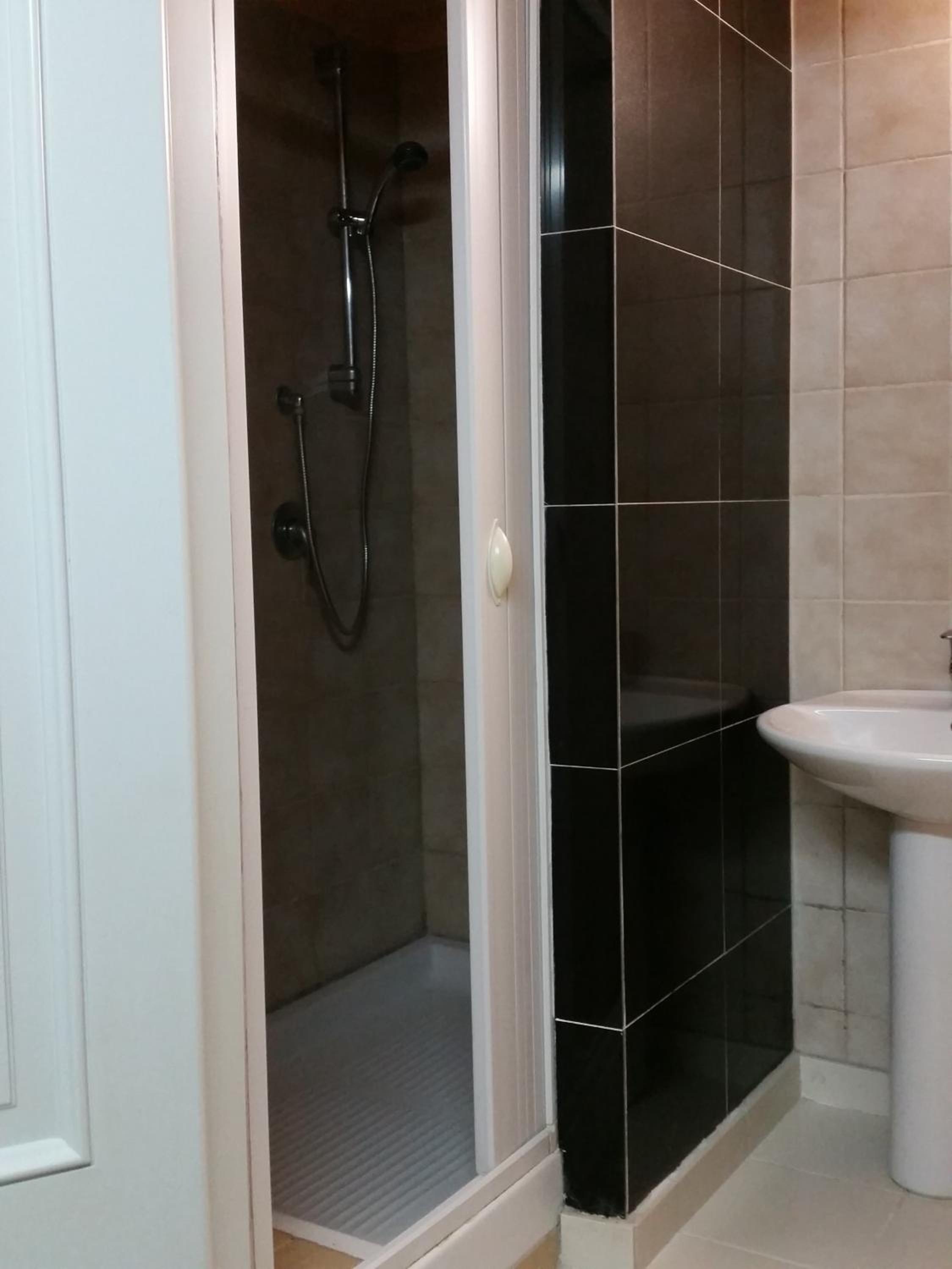 Triple Room - Photo 2