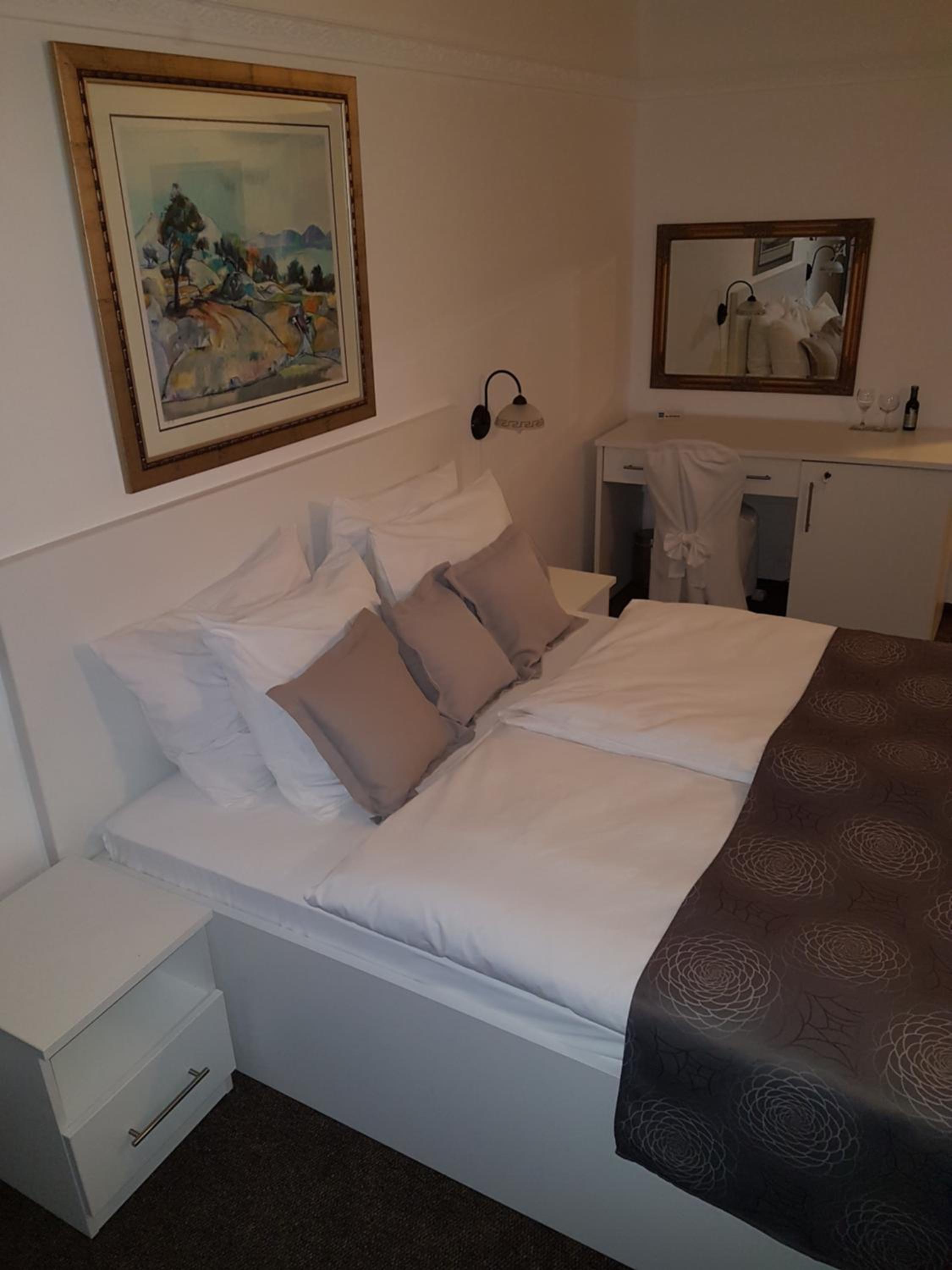 Double Room with Patio - Photo 1
