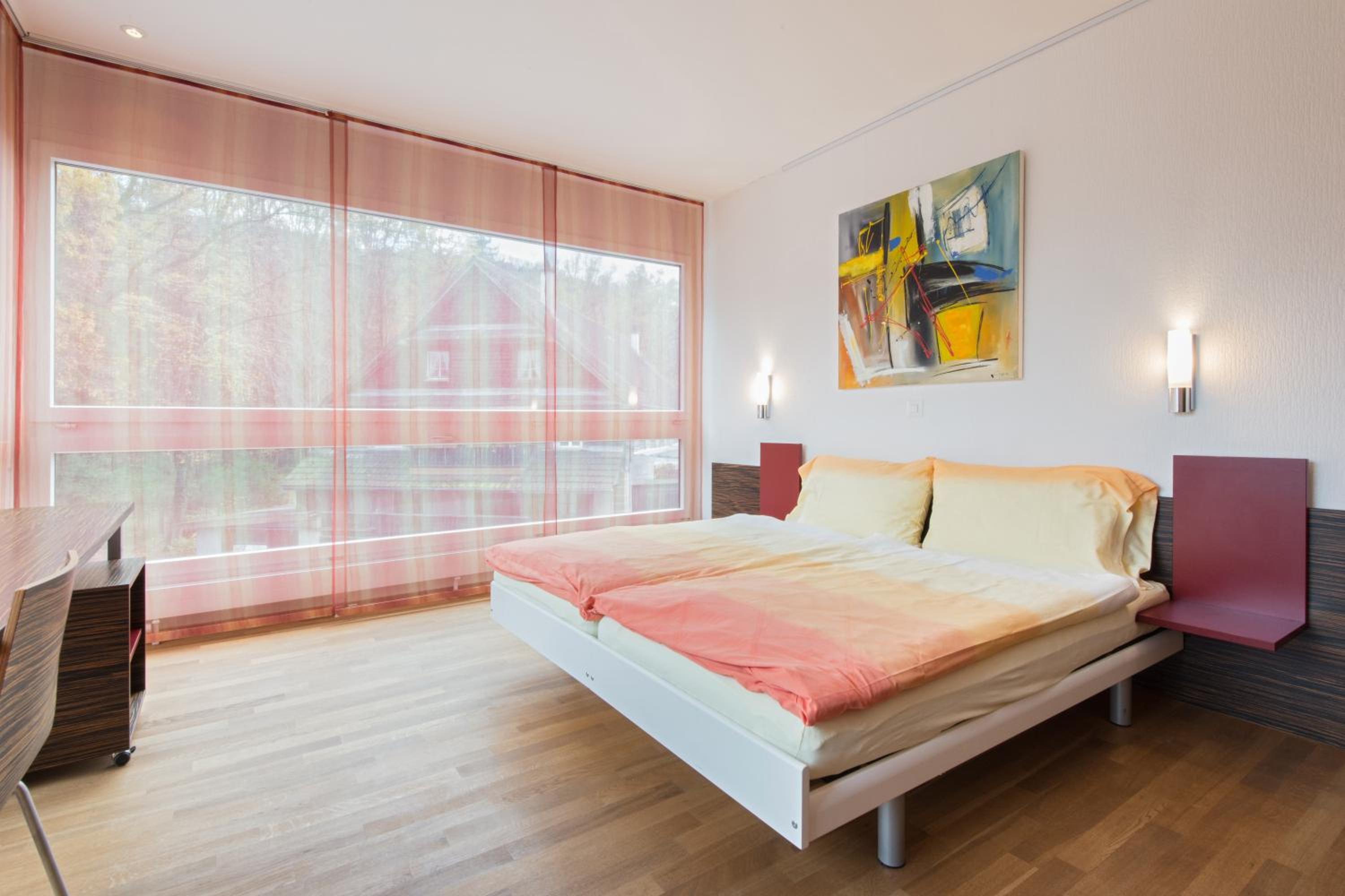 Twin Room - Photo 8