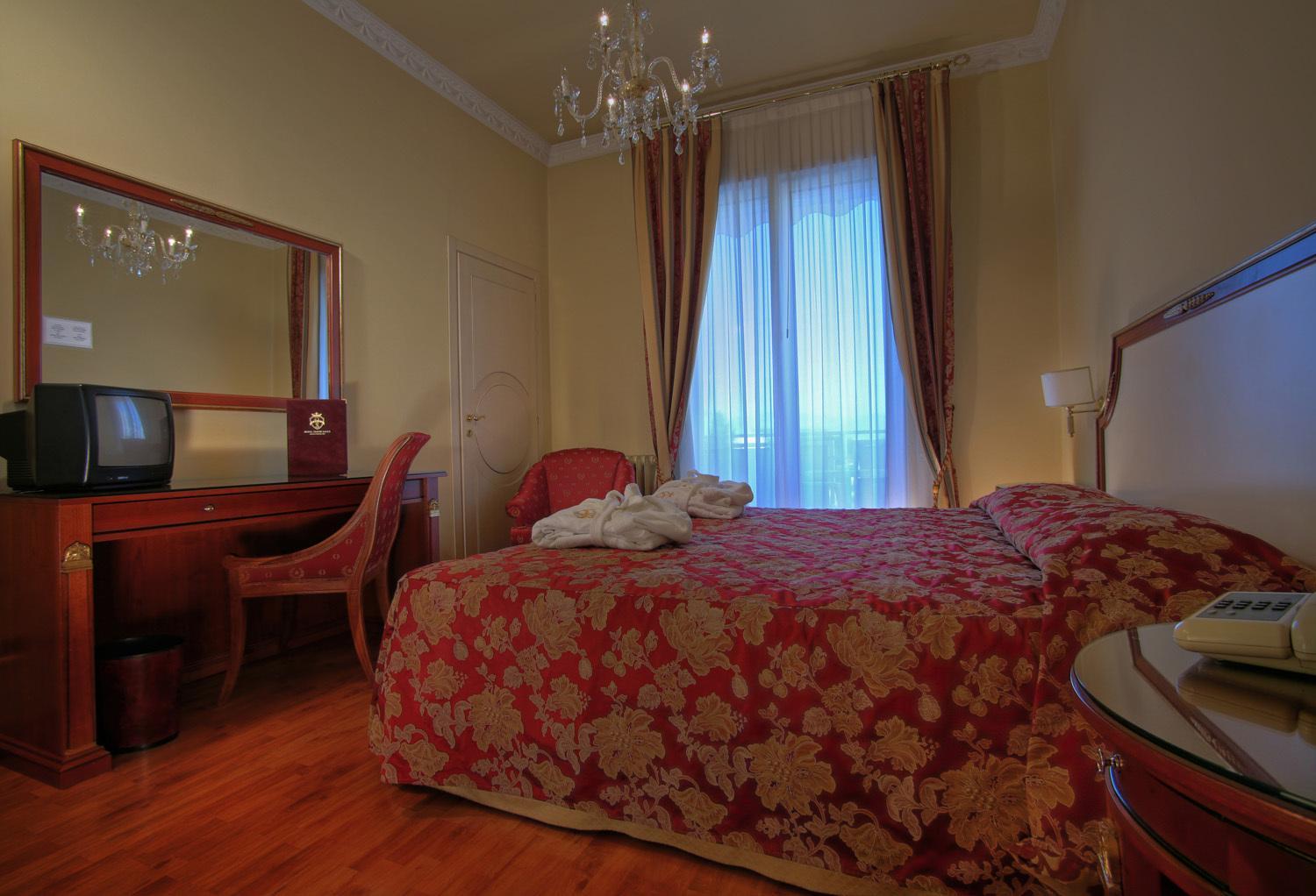 Double Room photo 3