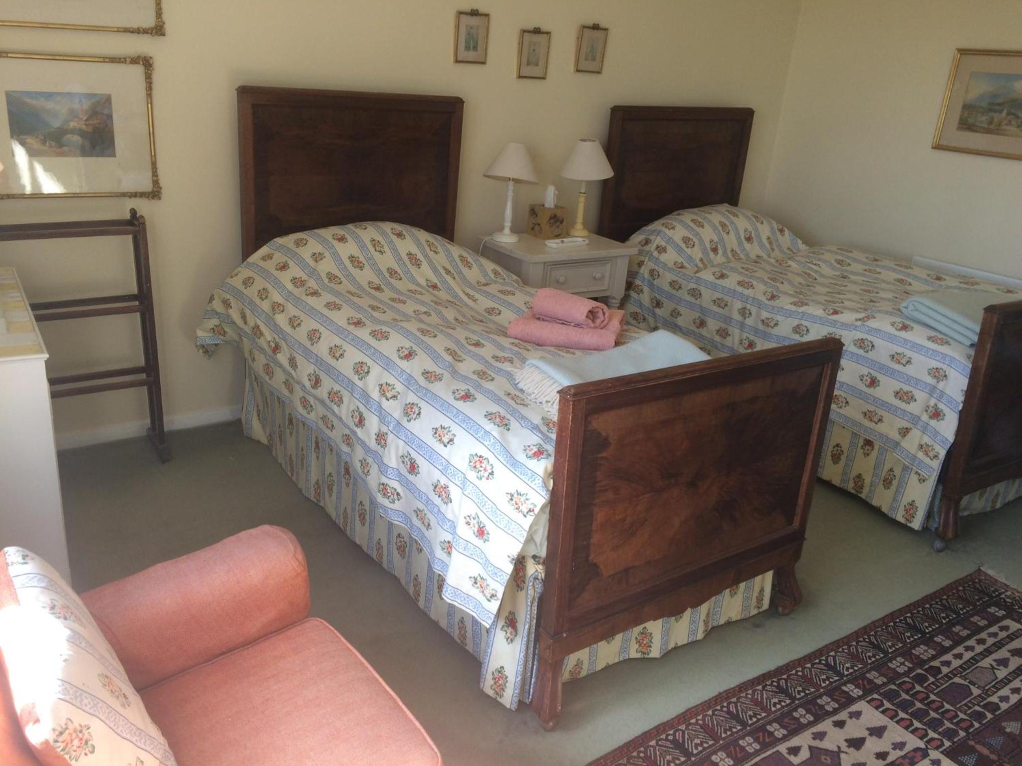 Twin Room - Photo 1