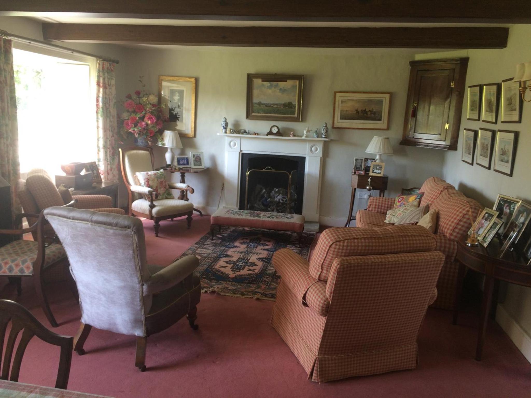 Twin Room - Photo 2
