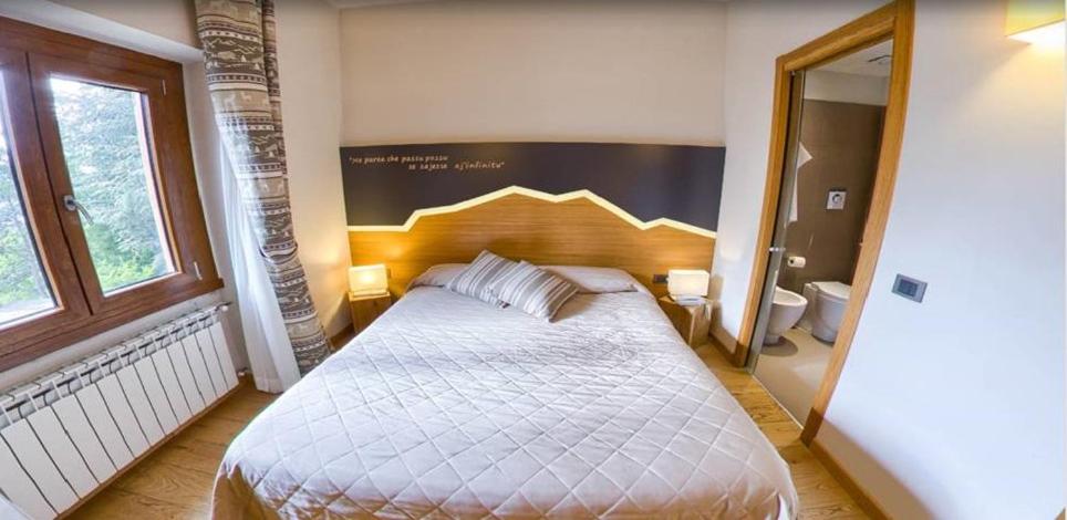 Superior Double or Twin Room photo 2