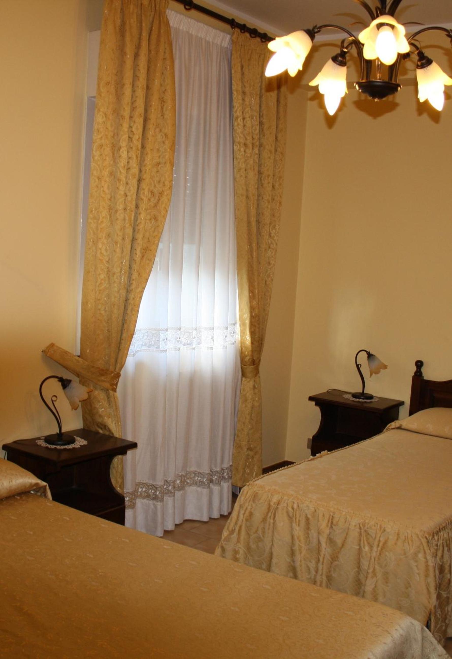 Triple Room photo 2
