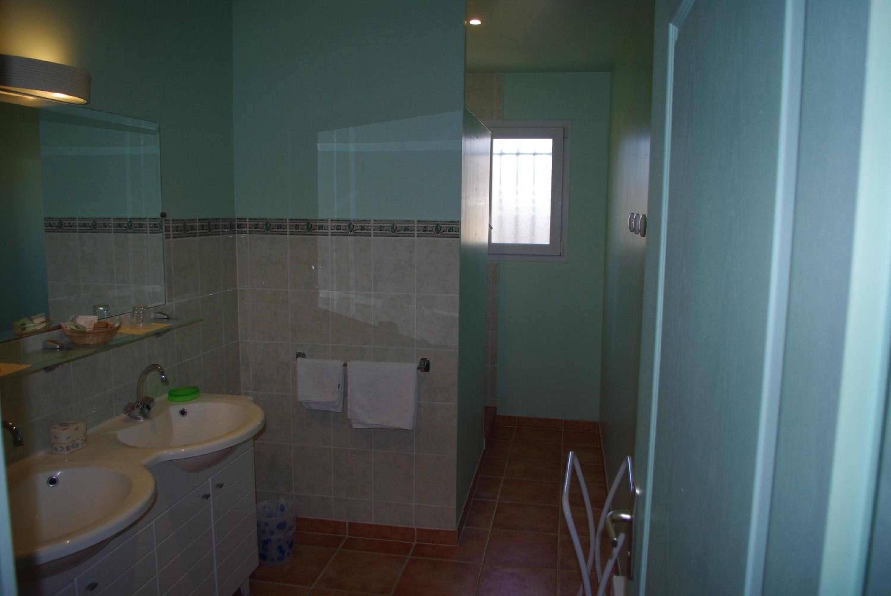Triple Room with Terrace photo 2
