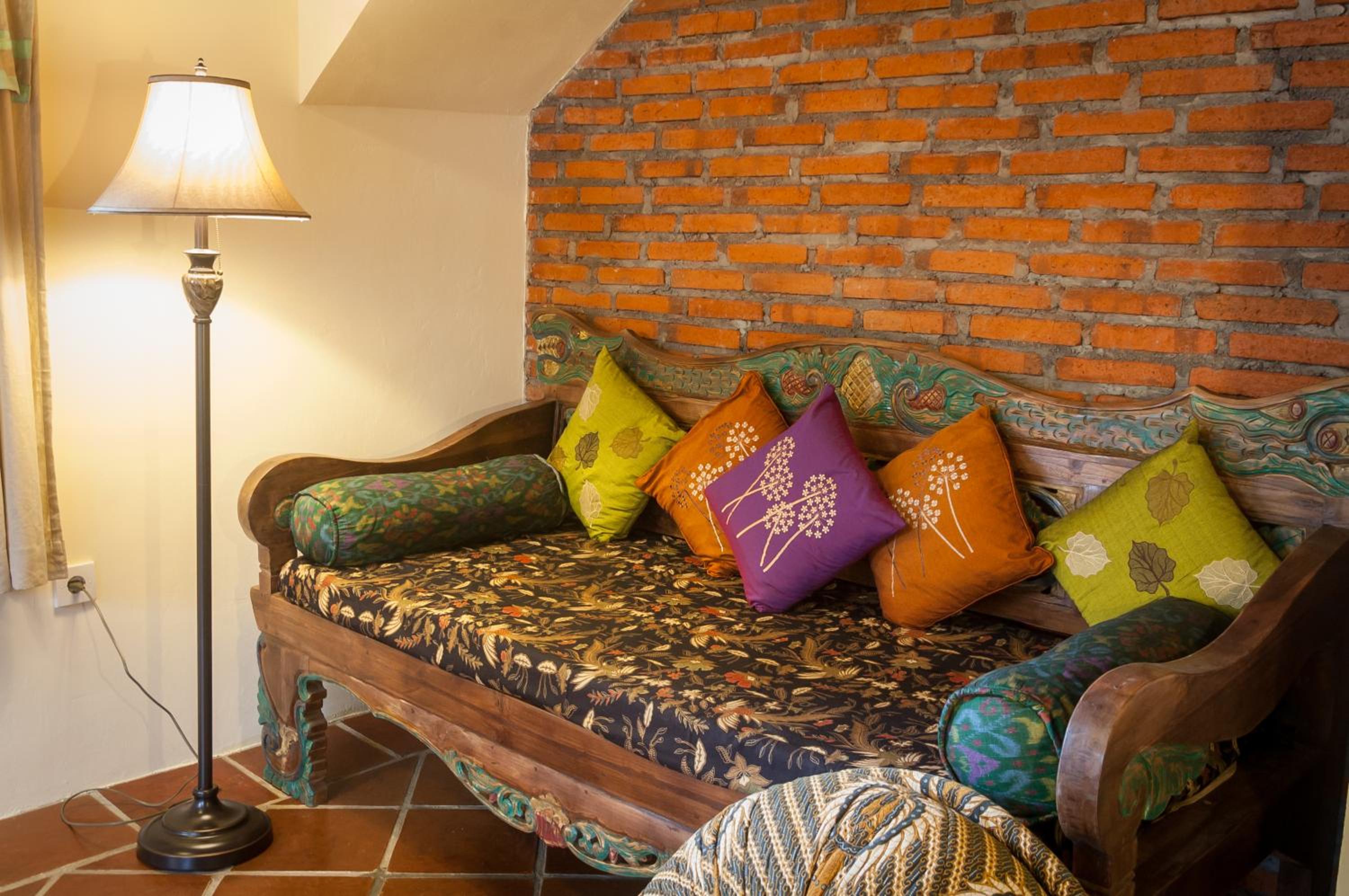 Premium King Room with Garden View - Photo 1