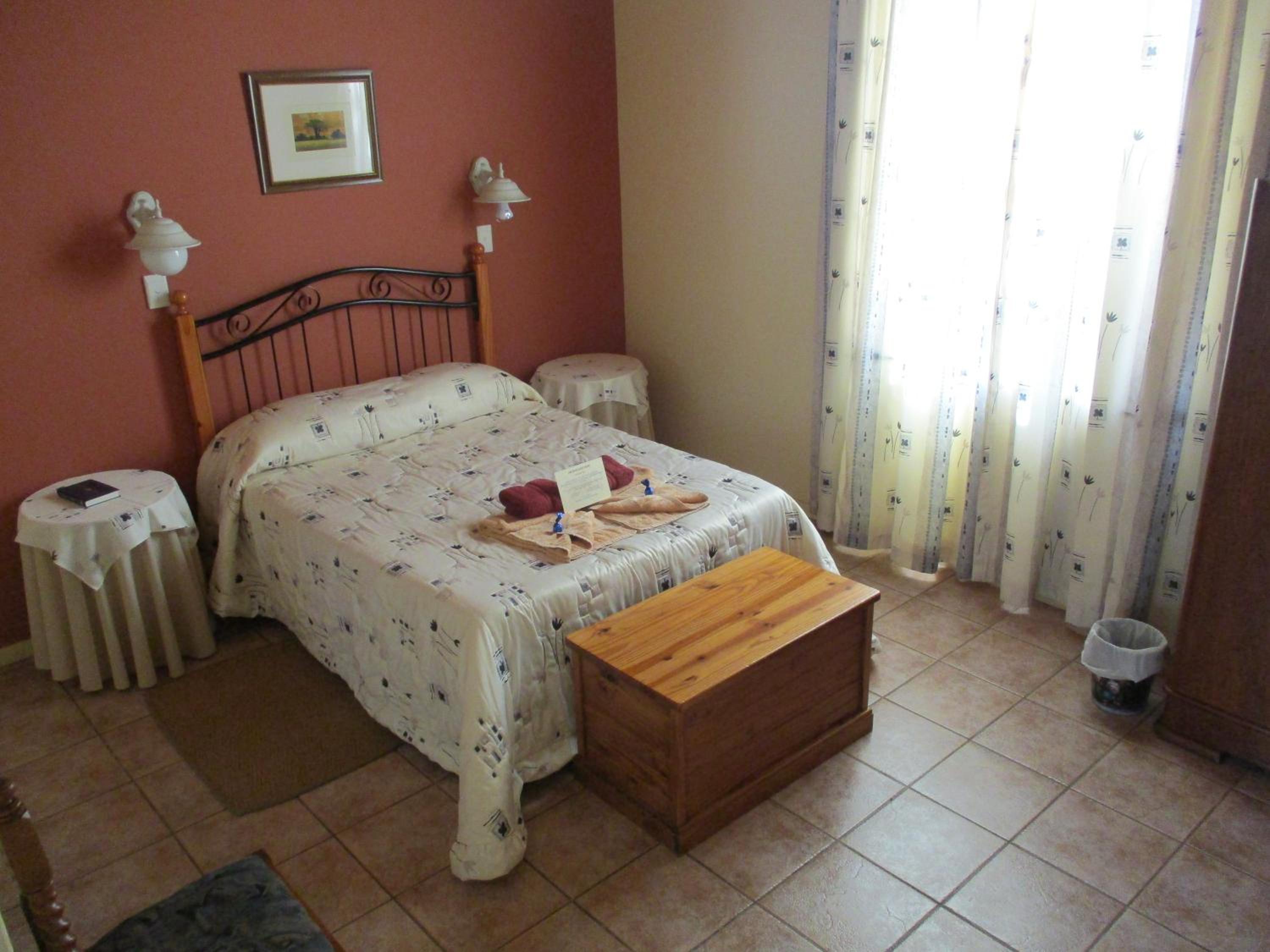 Standard Double Room photo 2