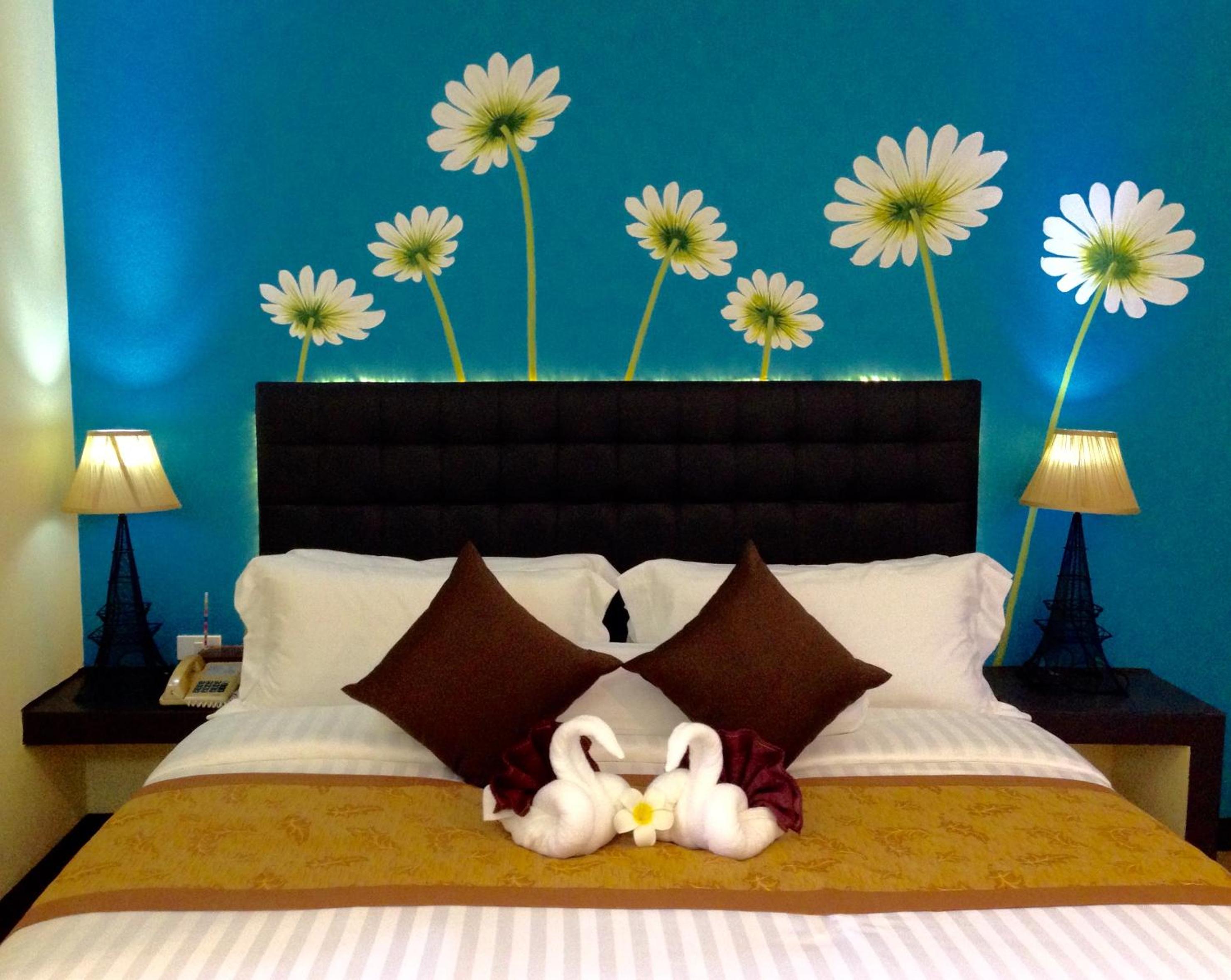 Deluxe King Room photo 3
