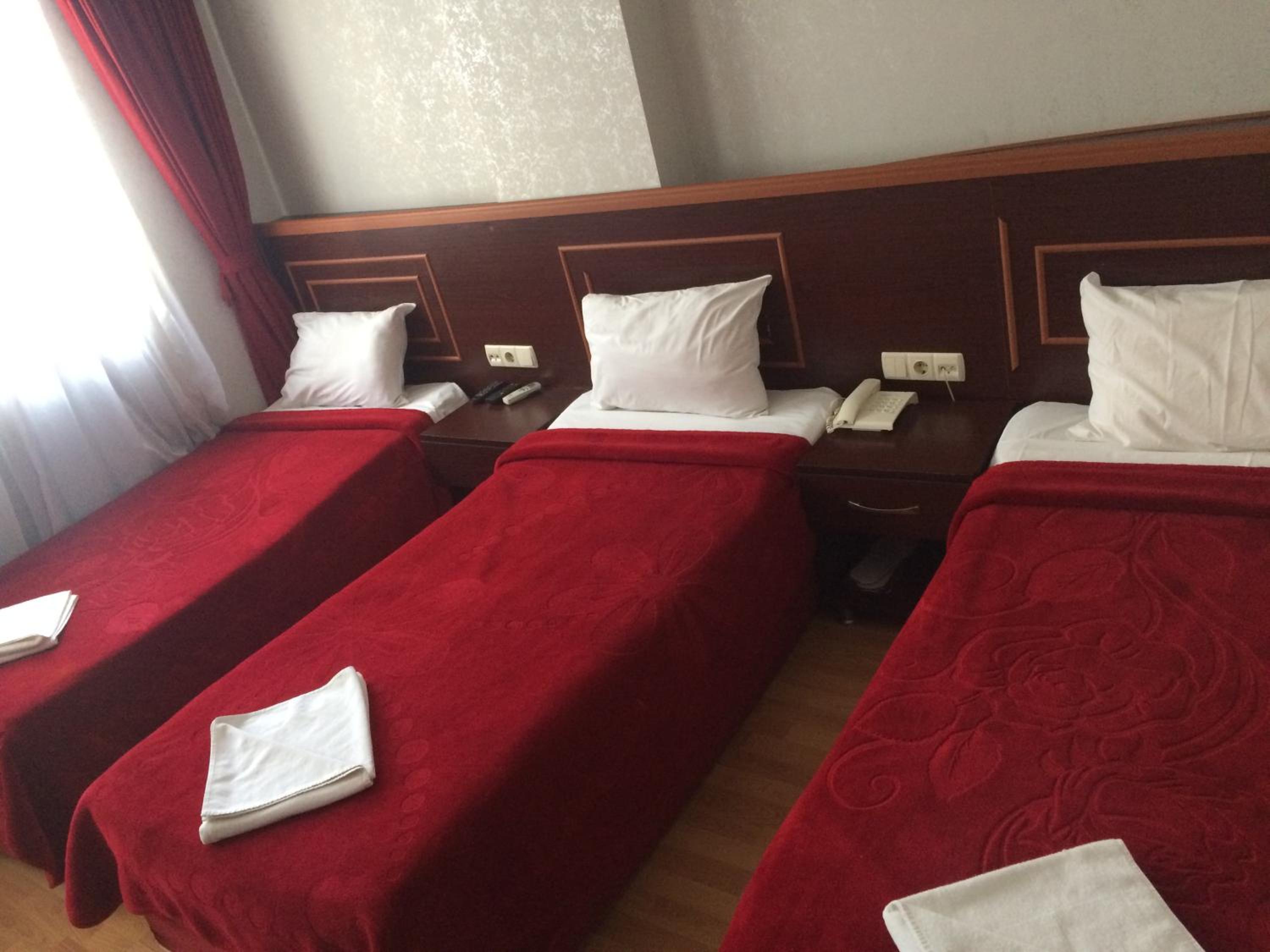 Triple Room photo 2